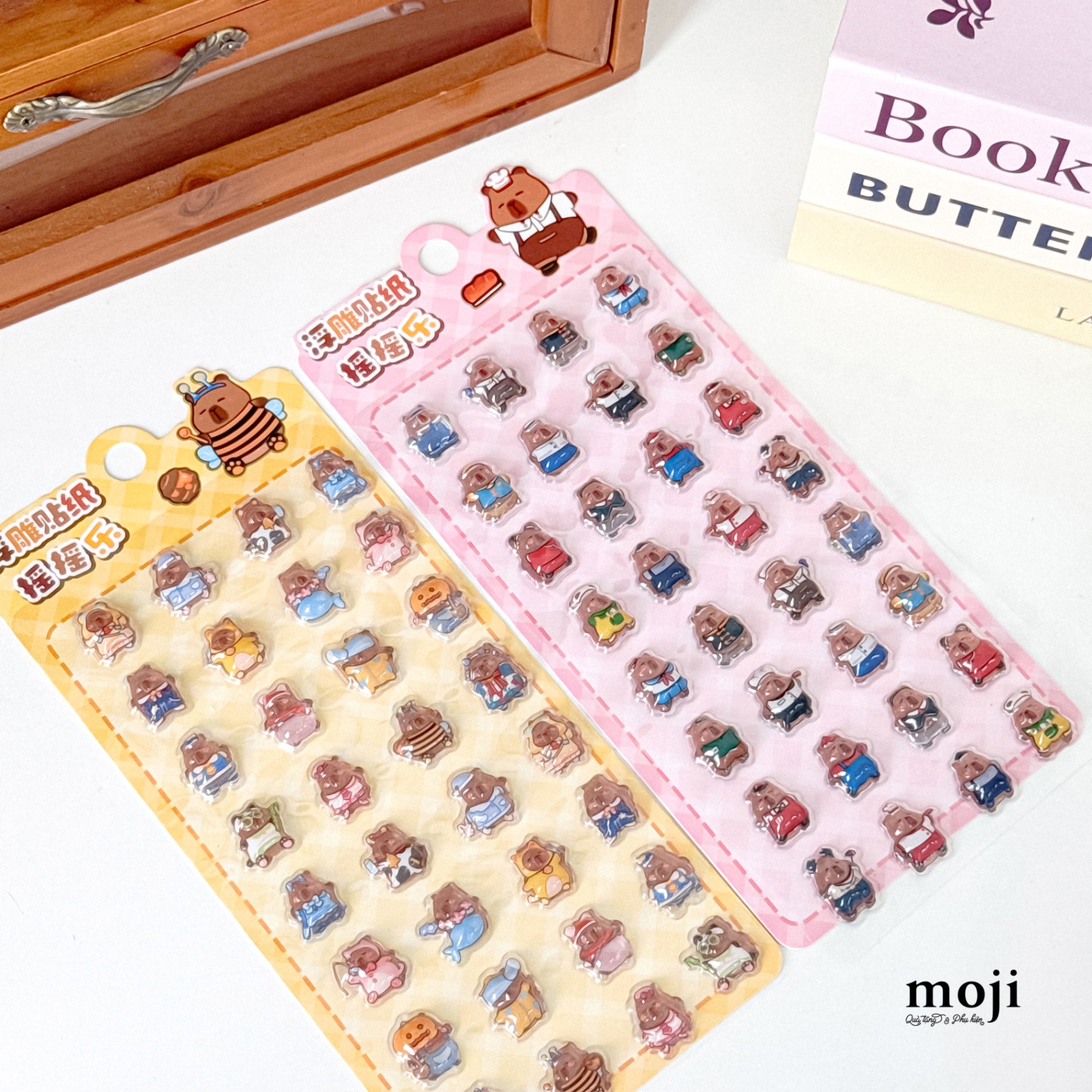 Sticker nổi Capybara nghề nghiệp