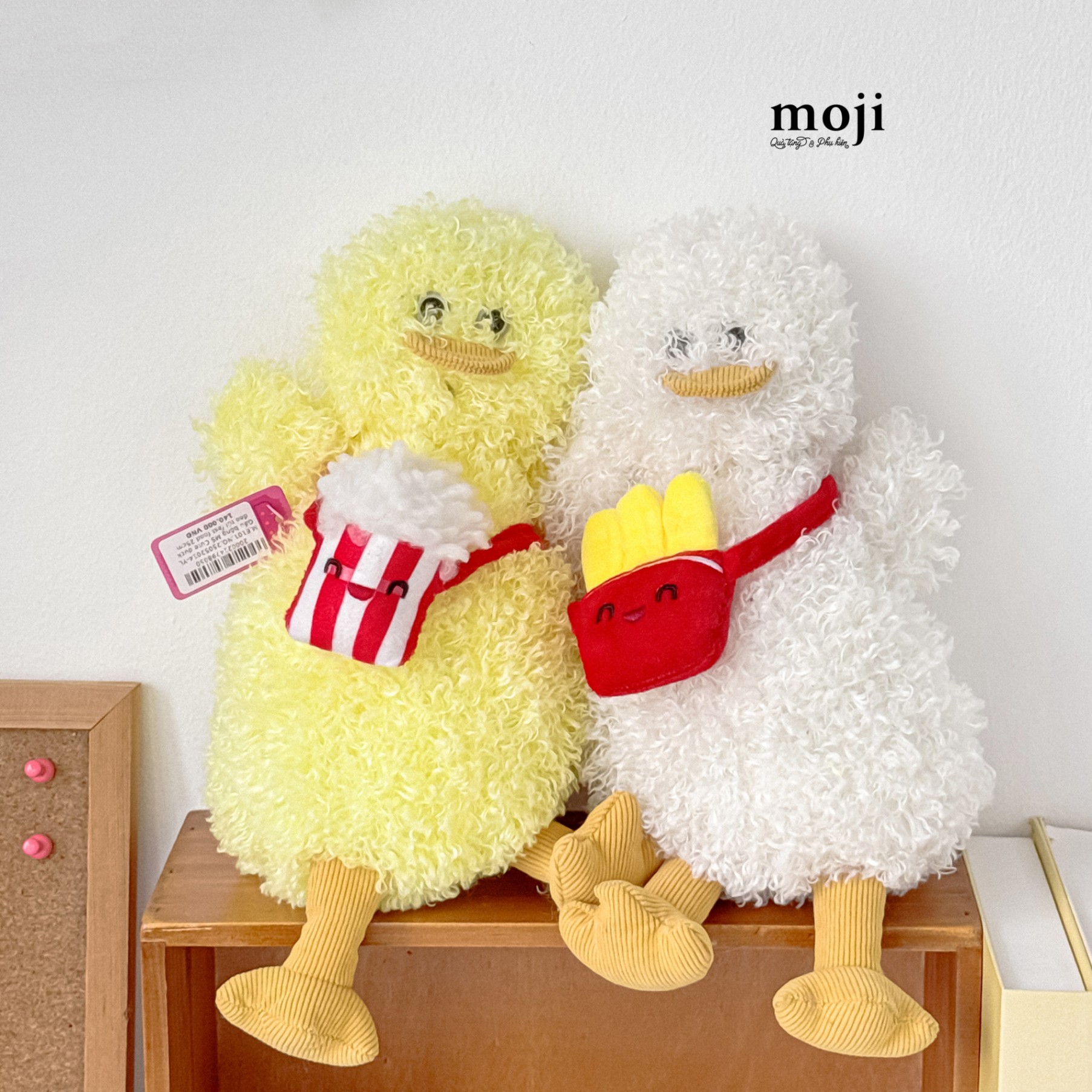 Gấu bông MS Cute duck đeo túi fast food 25cm