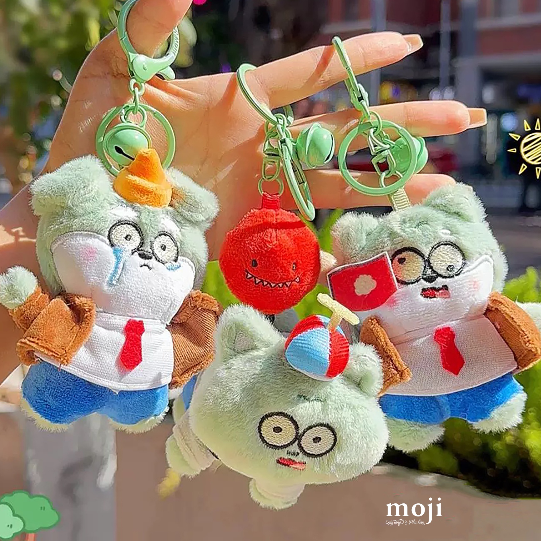 Móc khóa nhồi bông Cute animal biểu cảm mặc đồng phục leng keng