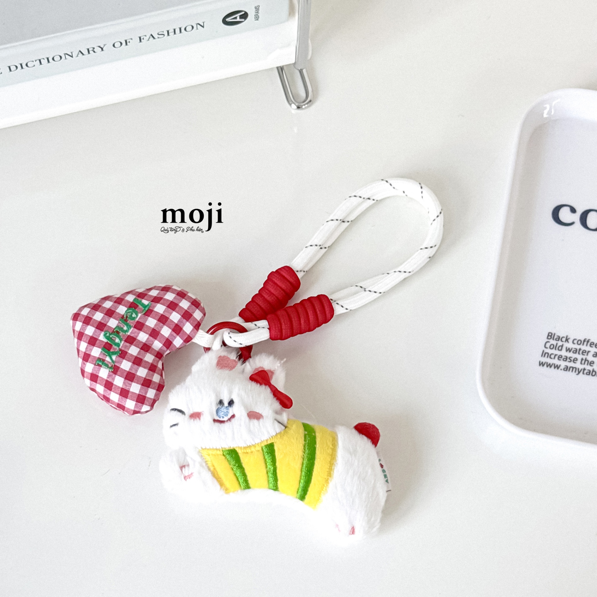 Móc khóa nhồi bông Cute cat nơ nhỏ trái tim