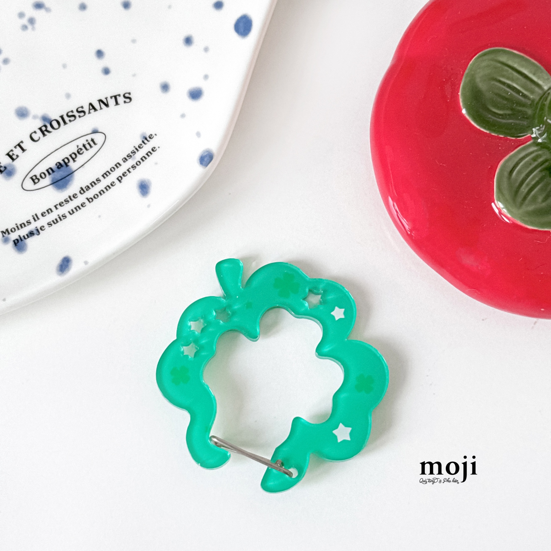 Móc khóa carabiner Cỏ may mắn hiscute