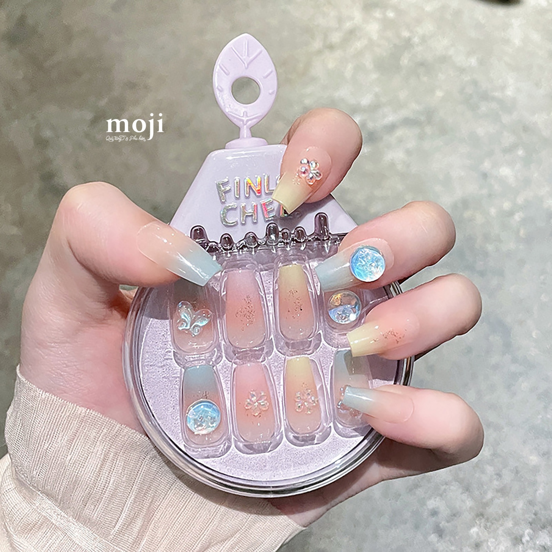 Móng tay giả đính chi tiết nổi Butterfly moon flower kèm keo 12052025 set30