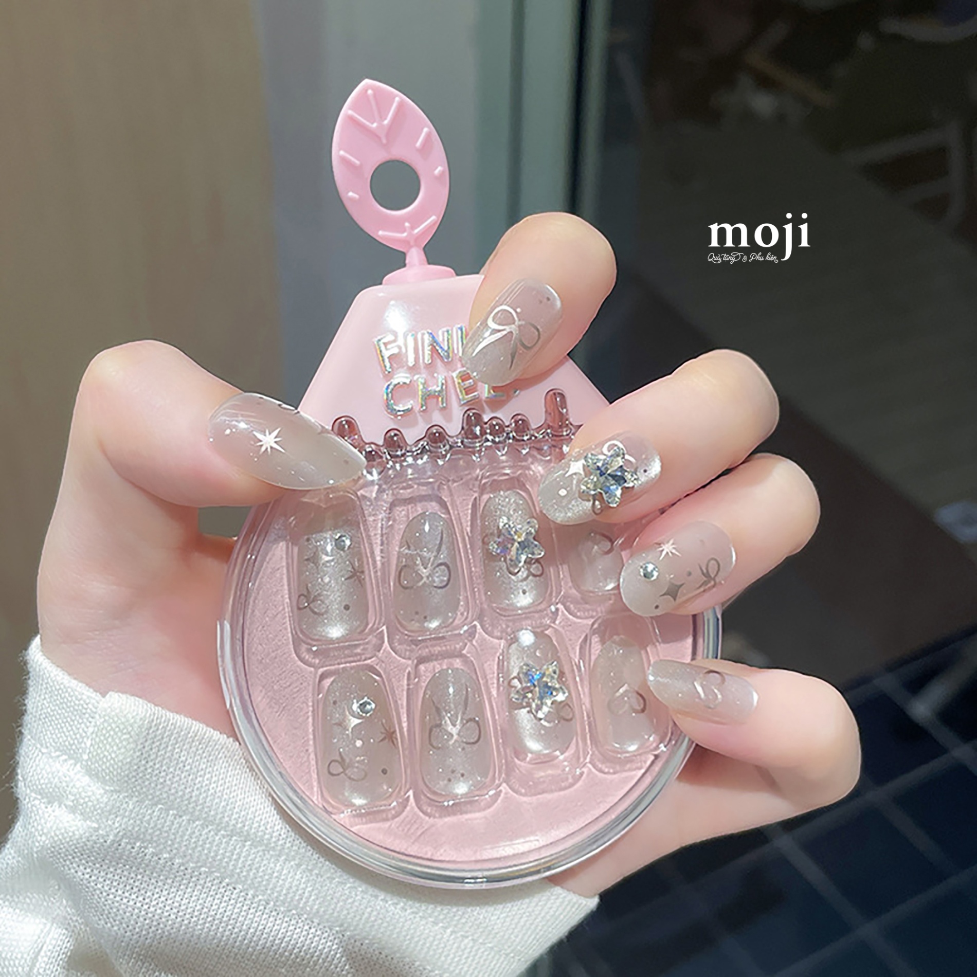 Móng tay giả đính chi tiết nổi Star bow heart kèm keo 12052025 set30