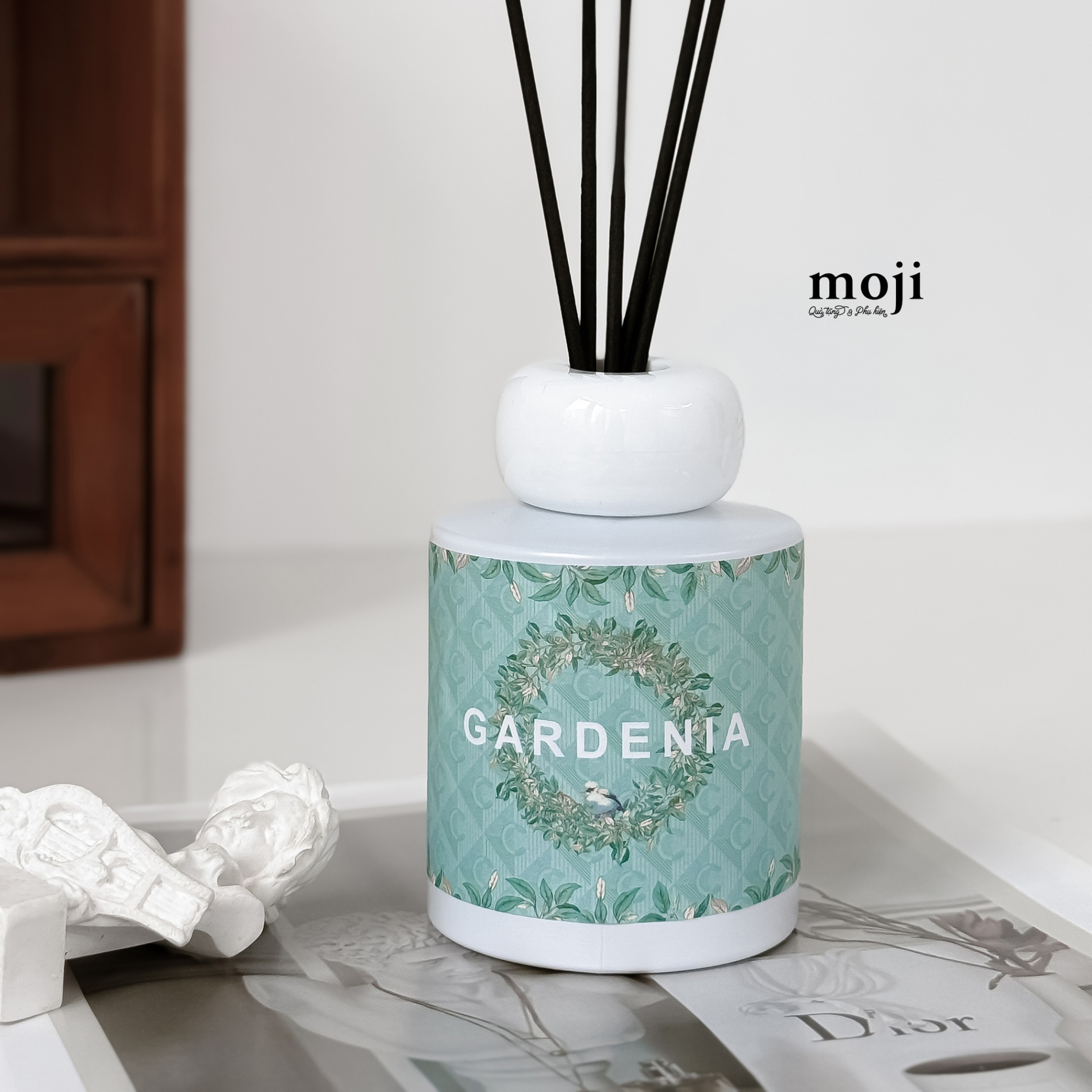 Bộ tinh dầu khuếch tán Leaf vòng tròn with gardenia 150ml