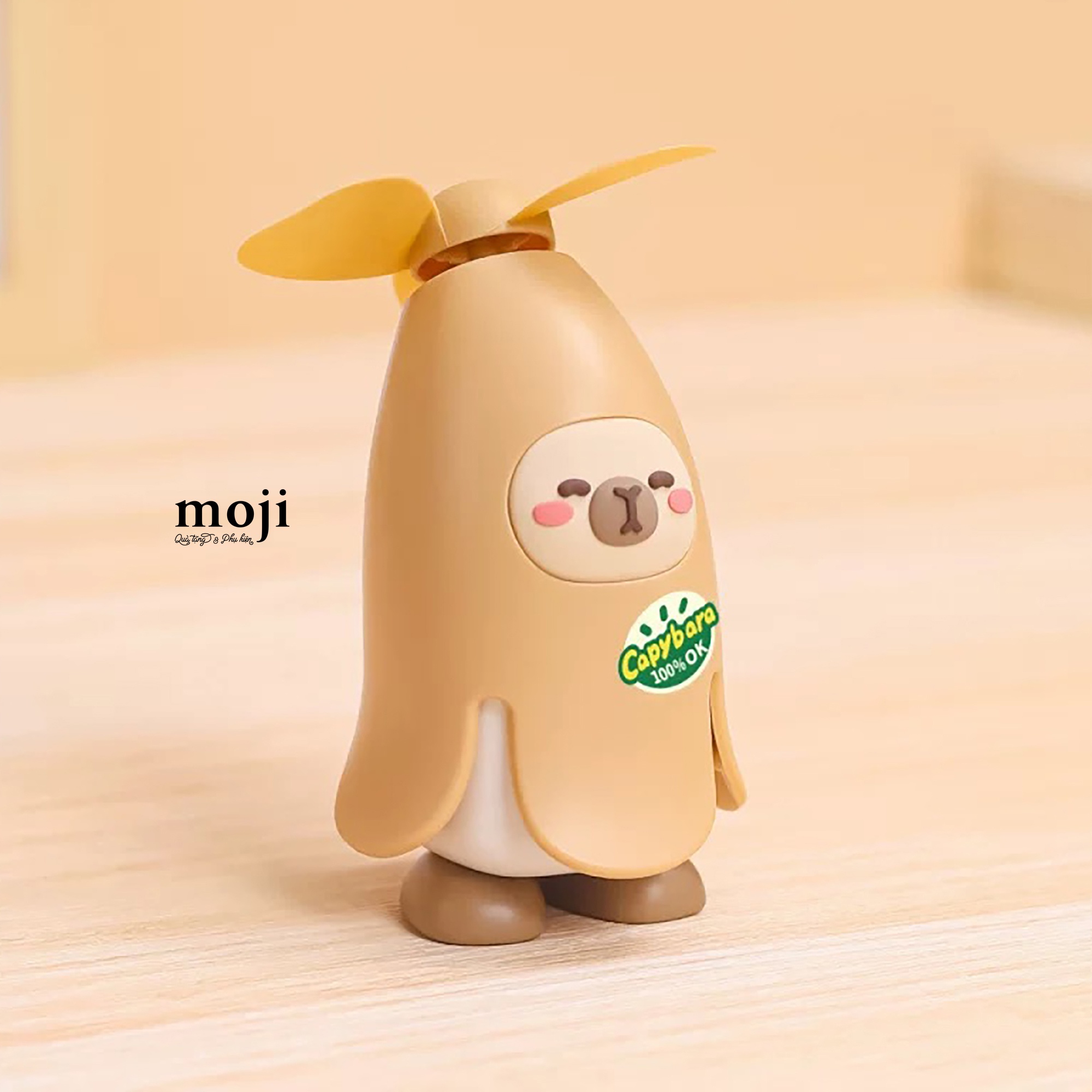 Quạt USB mini sạc tích điện Capybara cosplay fruit banana má hồng