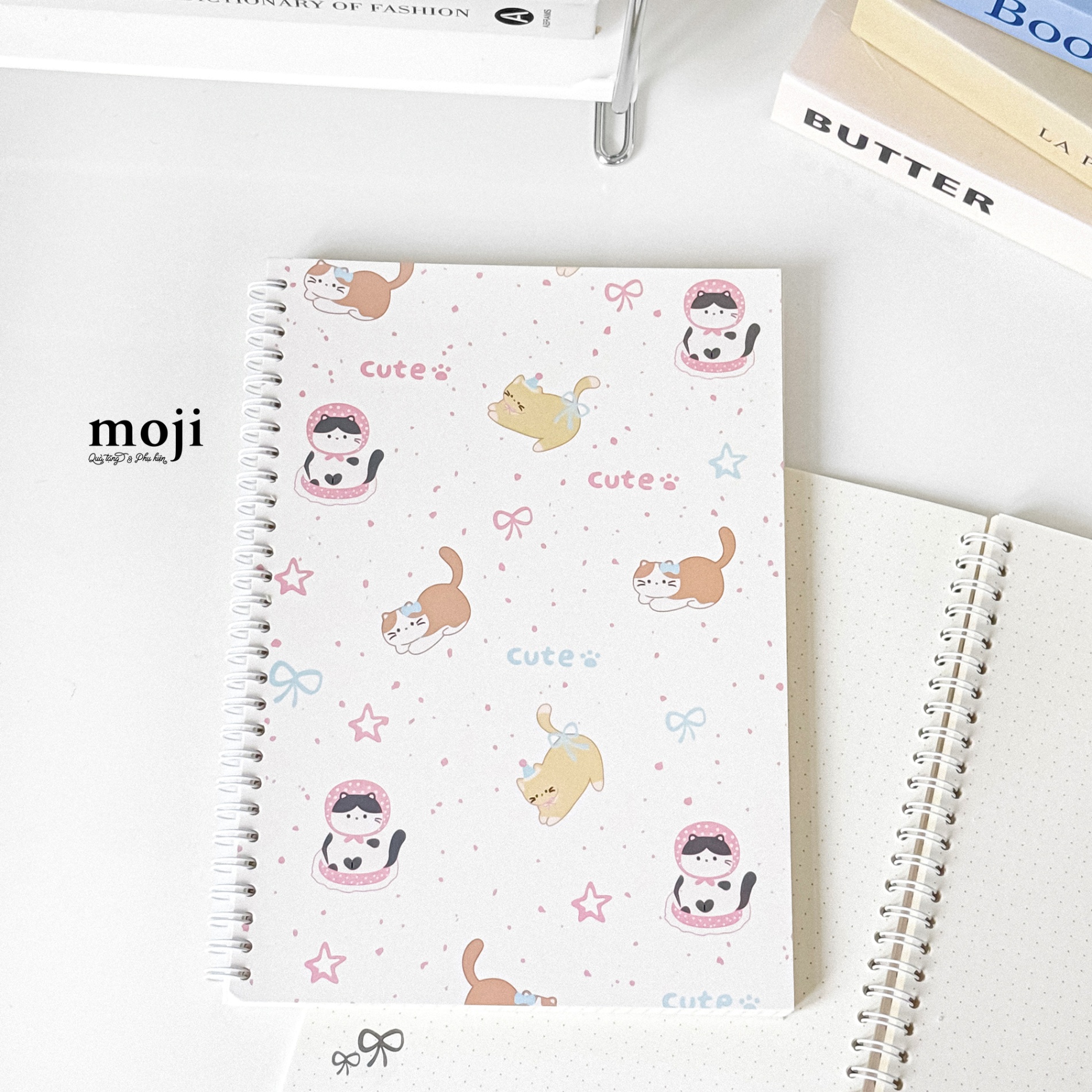 Sổ vở lò xo MZ B5 Cute cat mèo nơ ngôi sao 120 trang