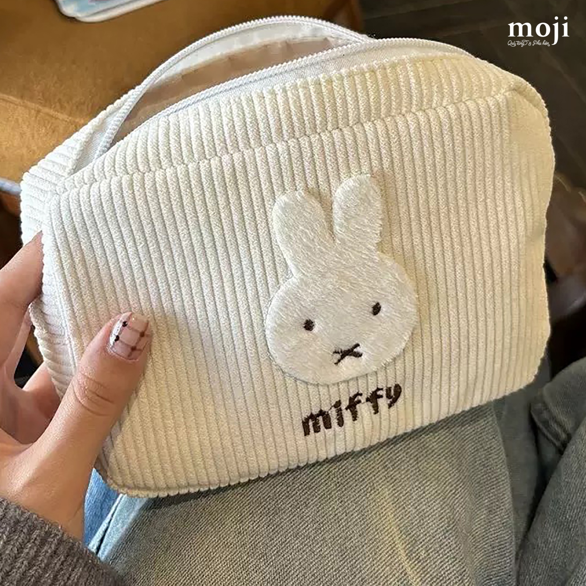 Túi đựng mỹ phẩm Miffy rabbit face nền kẻ sọc 12x18