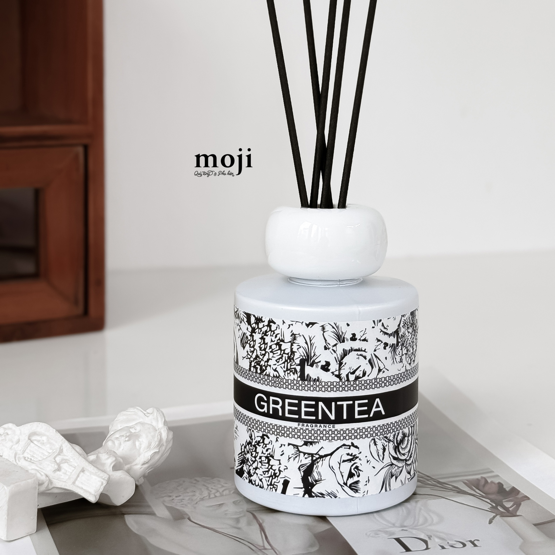 Bộ tinh dầu khuếch tán Flower greentea with white tea 150ml