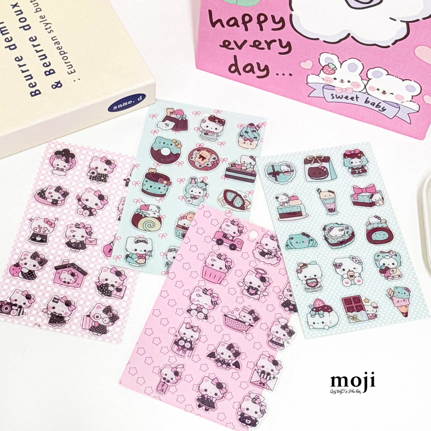 Sticker nổi Sanrio family Hello Kitty sweet food nơ váy họa tiết chấm bi