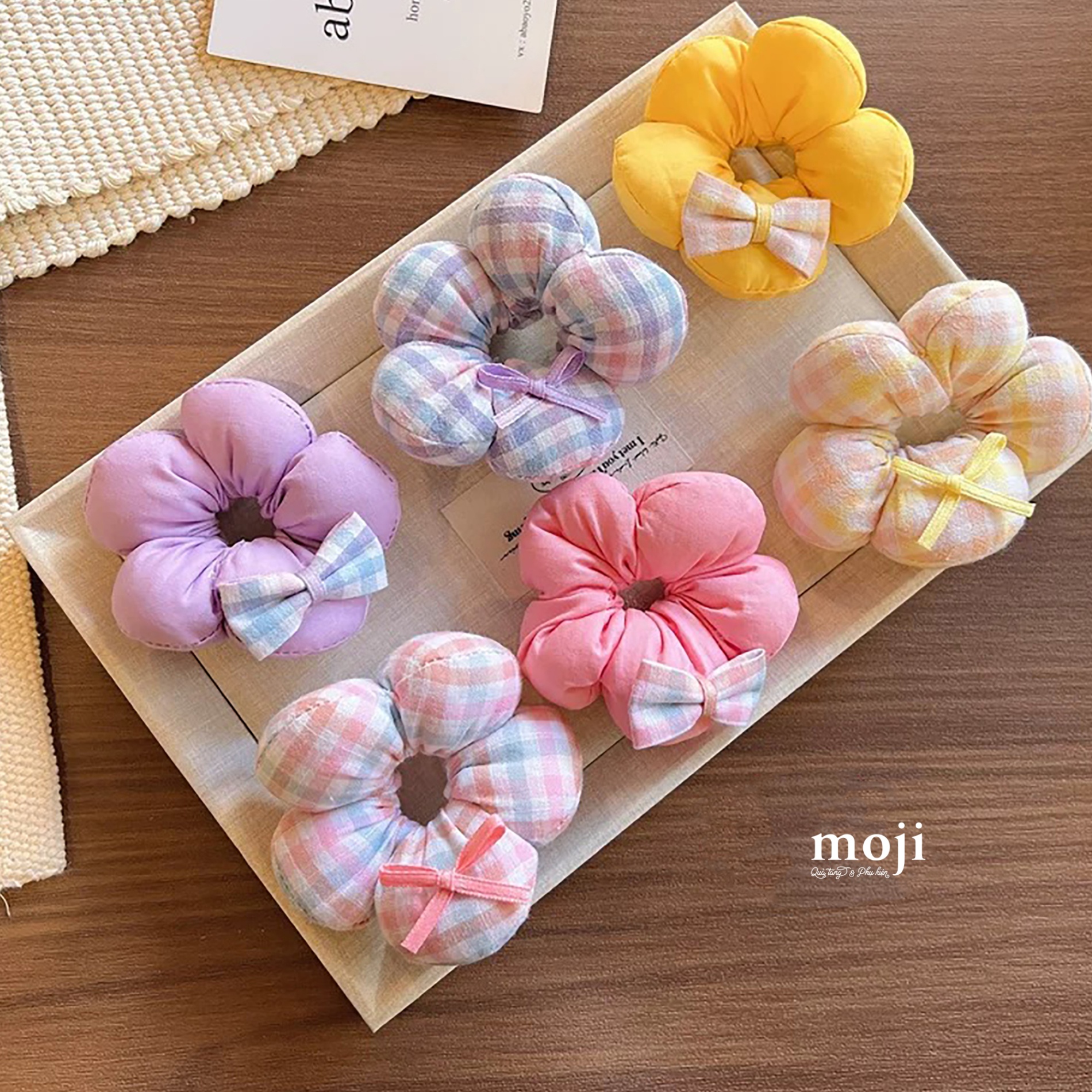 Buộc tóc scrunchies Flower shape cánh phồng nơ nhỏ kẻ ô set2