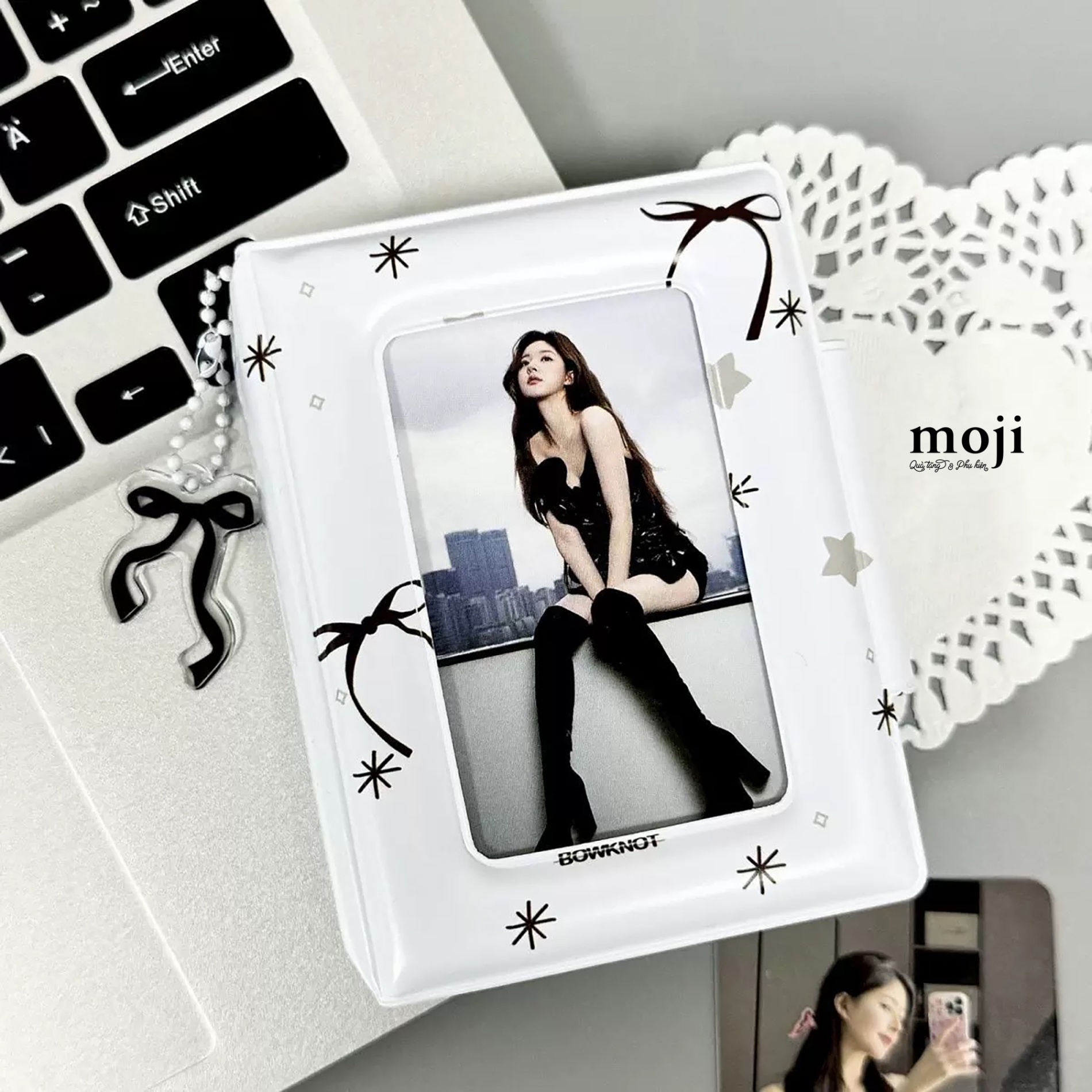 Album ảnh đựng card Square a twisted bow nơ star ngôi sao cúc bấm 8x10