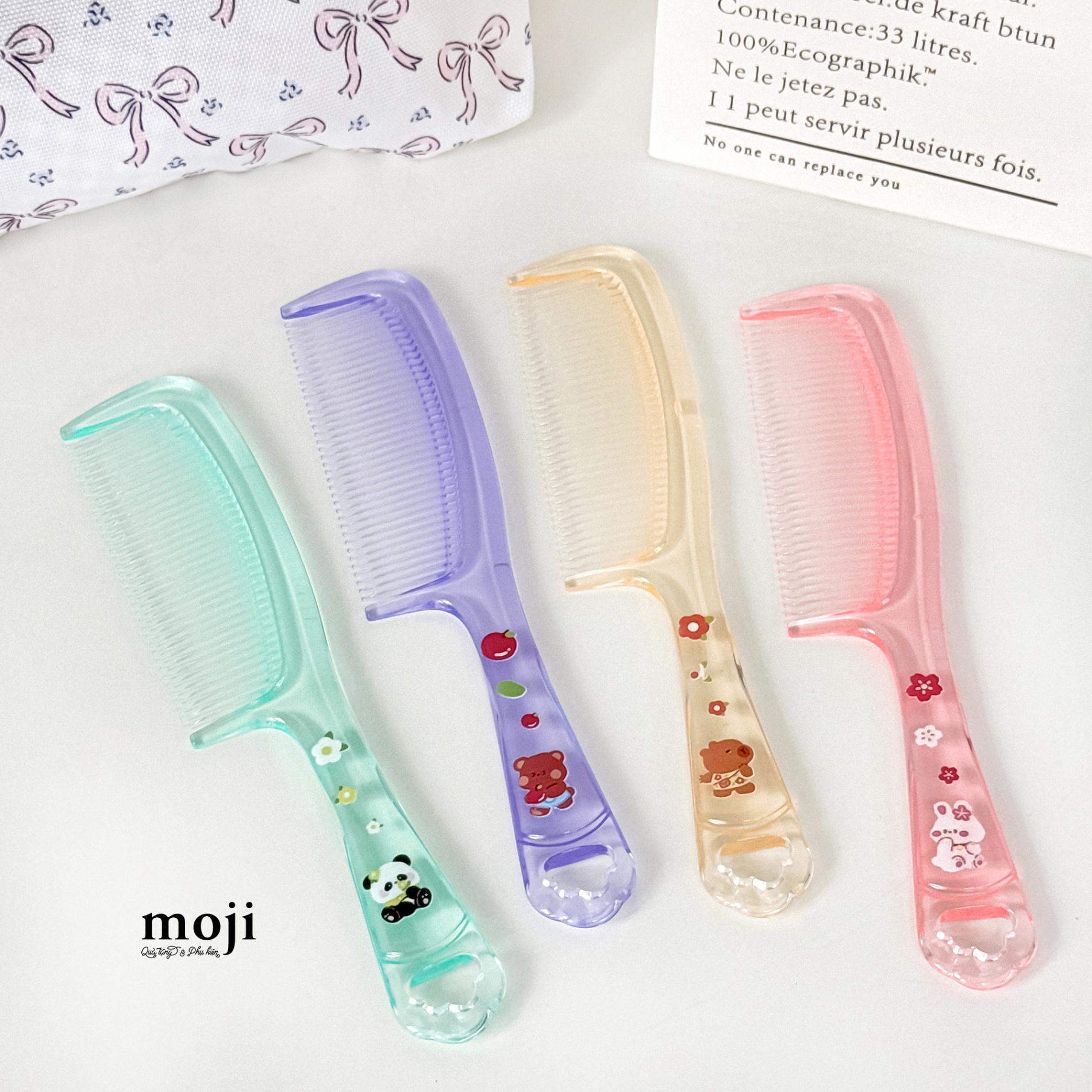 Lược nhựa răng khít Cute animal flower fruit trong suốt 22cm