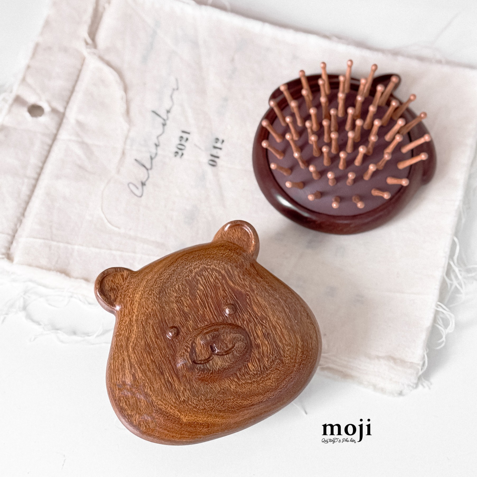 Lược gỗ mát xa Baby bear face