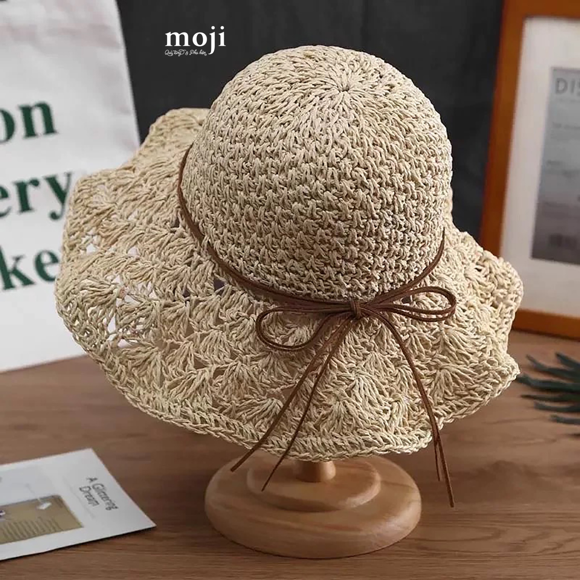 Mũ nón rộng vành họa tiết đan lá dây thắt nơ