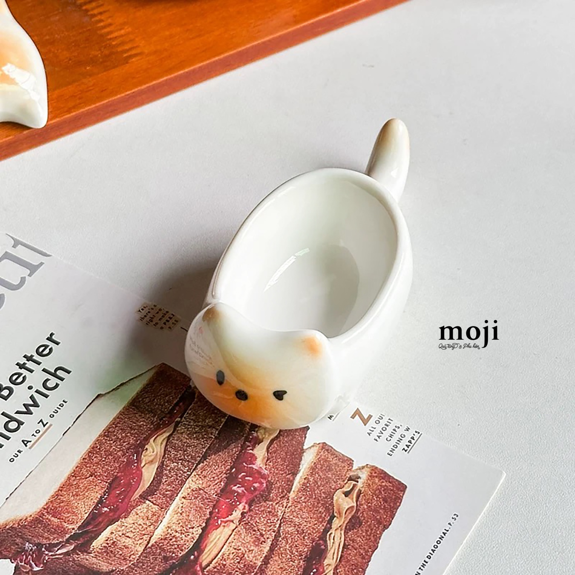 Đĩa gốm sứ mini Mèo Xiêm Siamese Cat mèo béo đuôi gác đũa 4x10