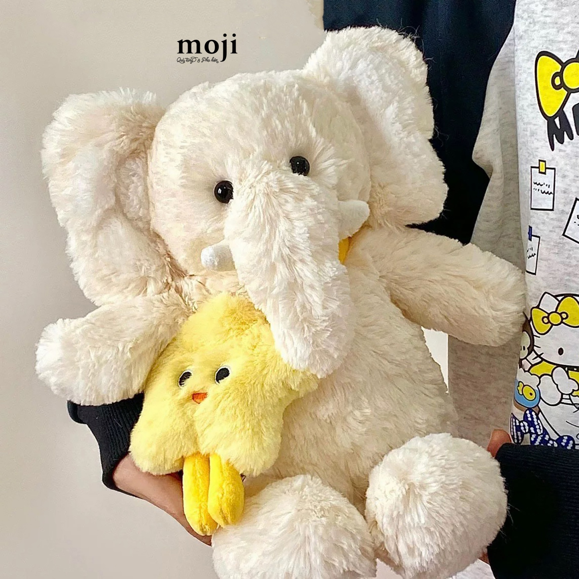 Gấu bông MJ Elephant chú voi đeo túi ngôi sao có chân 40cm