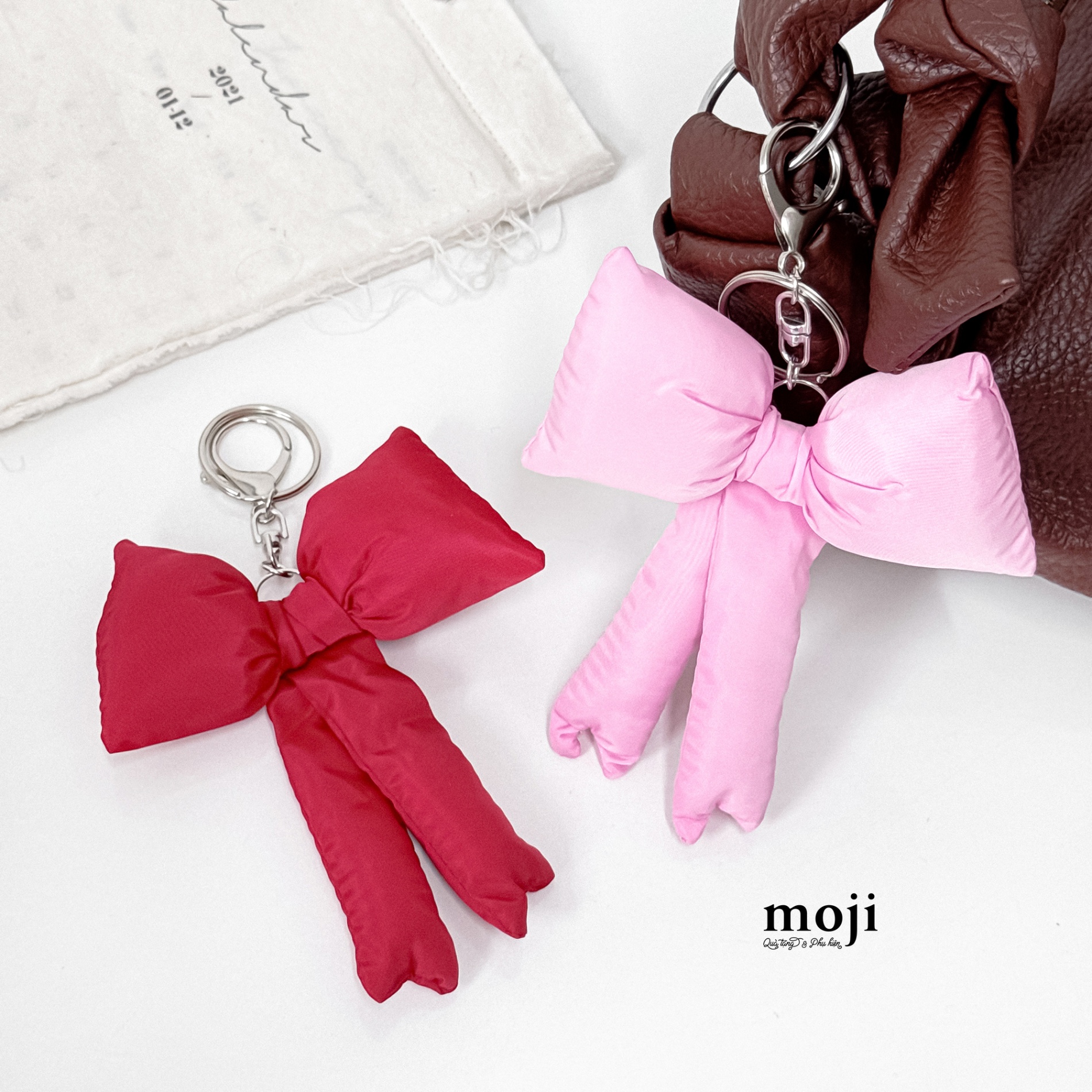 Móc khóa nhồi bông Bow nơ dây dài 1 màu