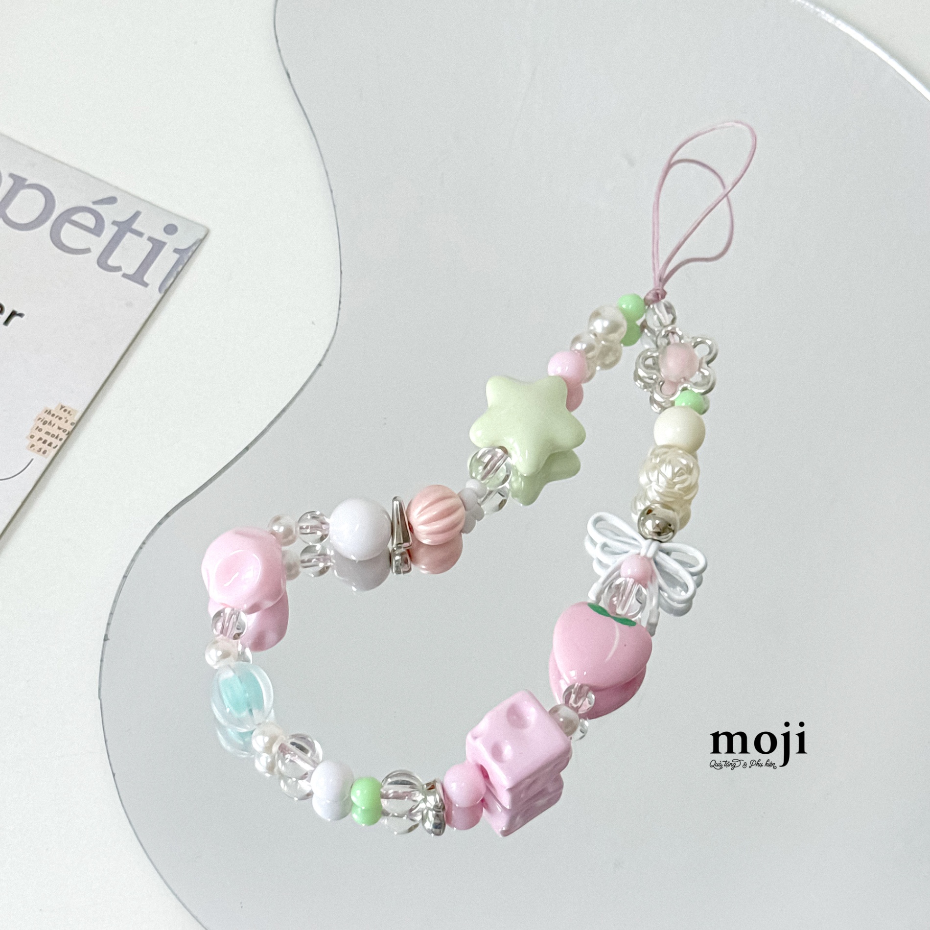 Dây đeo điện thoại Fruit peach star bow flower