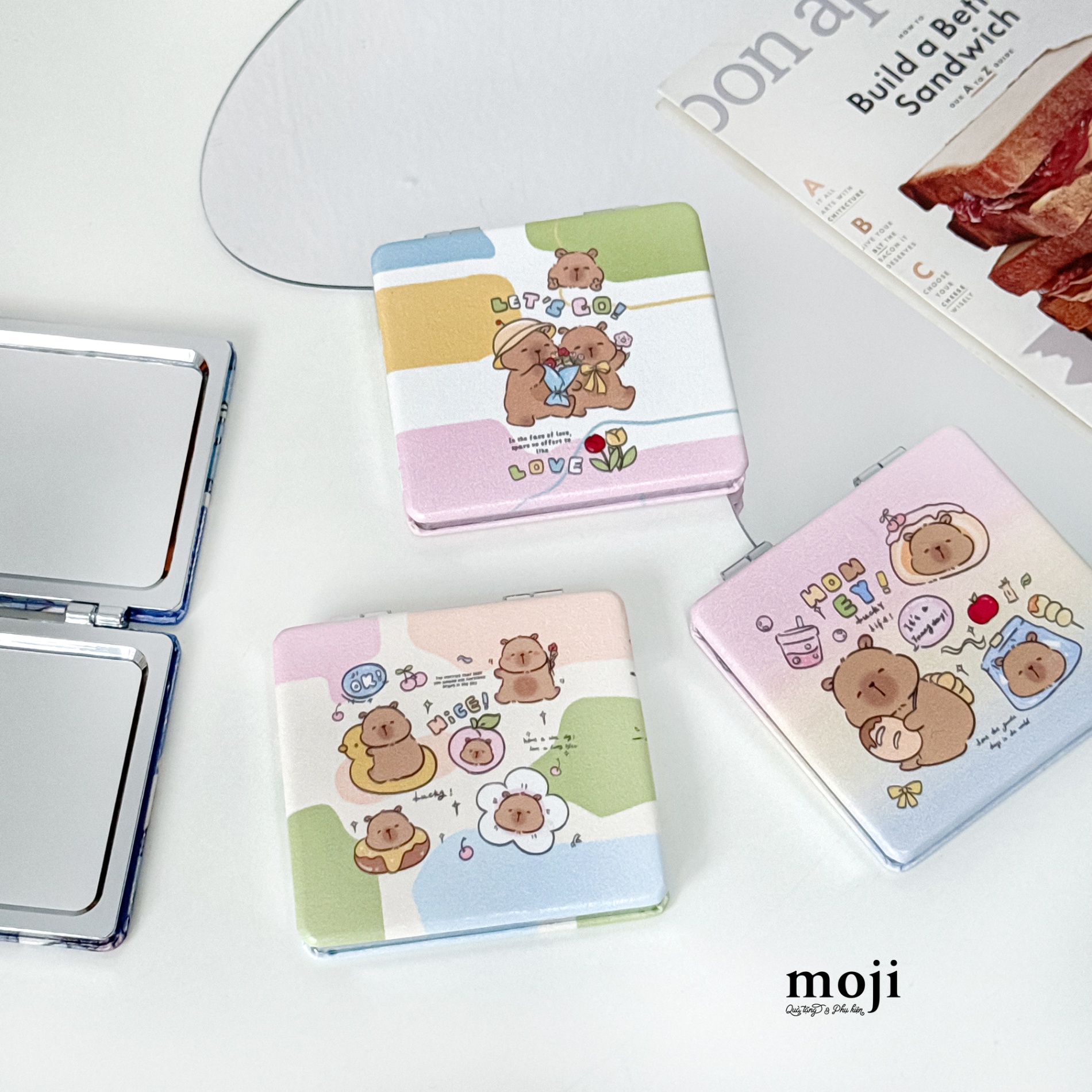 Gương gập vuông Capybara have a nice day nền màu sắc 7x7