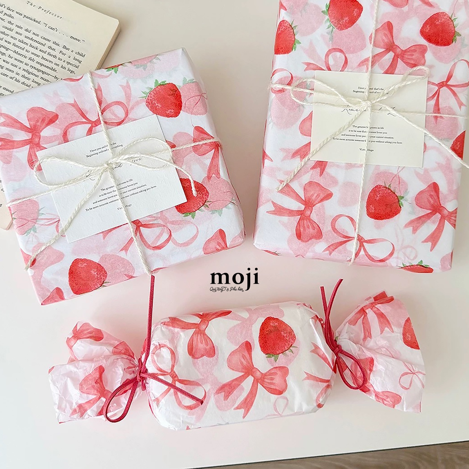 Giấy nhăn trang trí hộp quà Fruit strawberry bow nơ 35x50