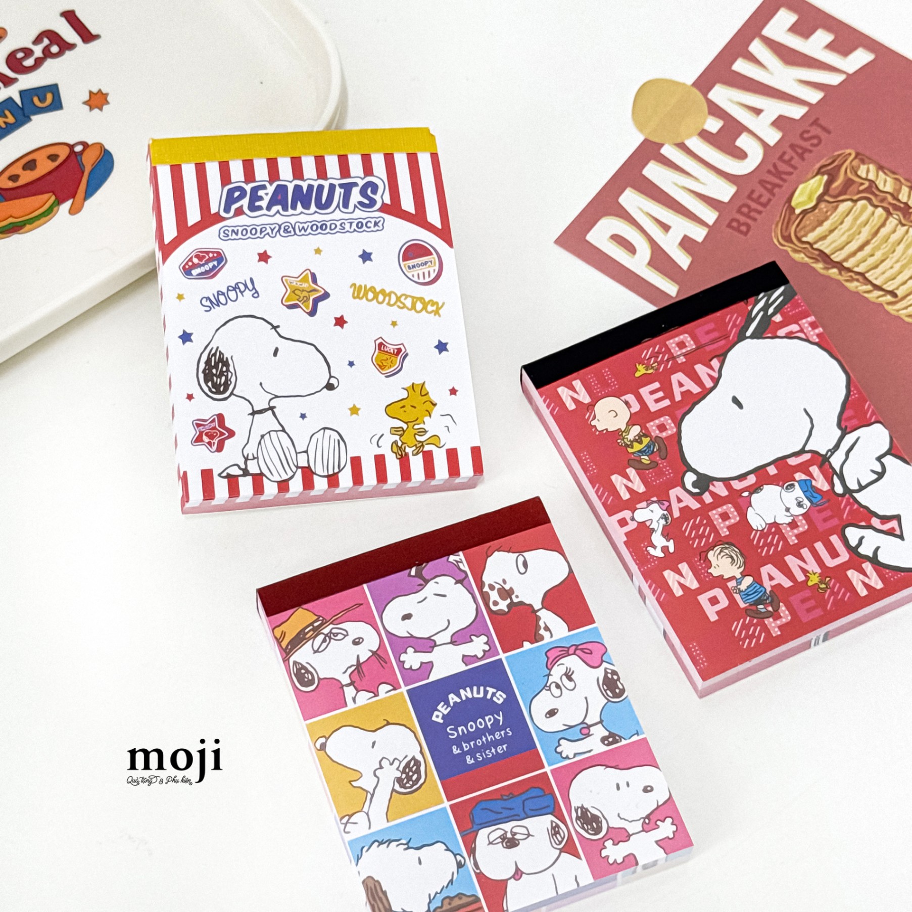 Giấy note MJ Snoopy Charlie Brown Peanuts and friends nền họa tiết 6x8