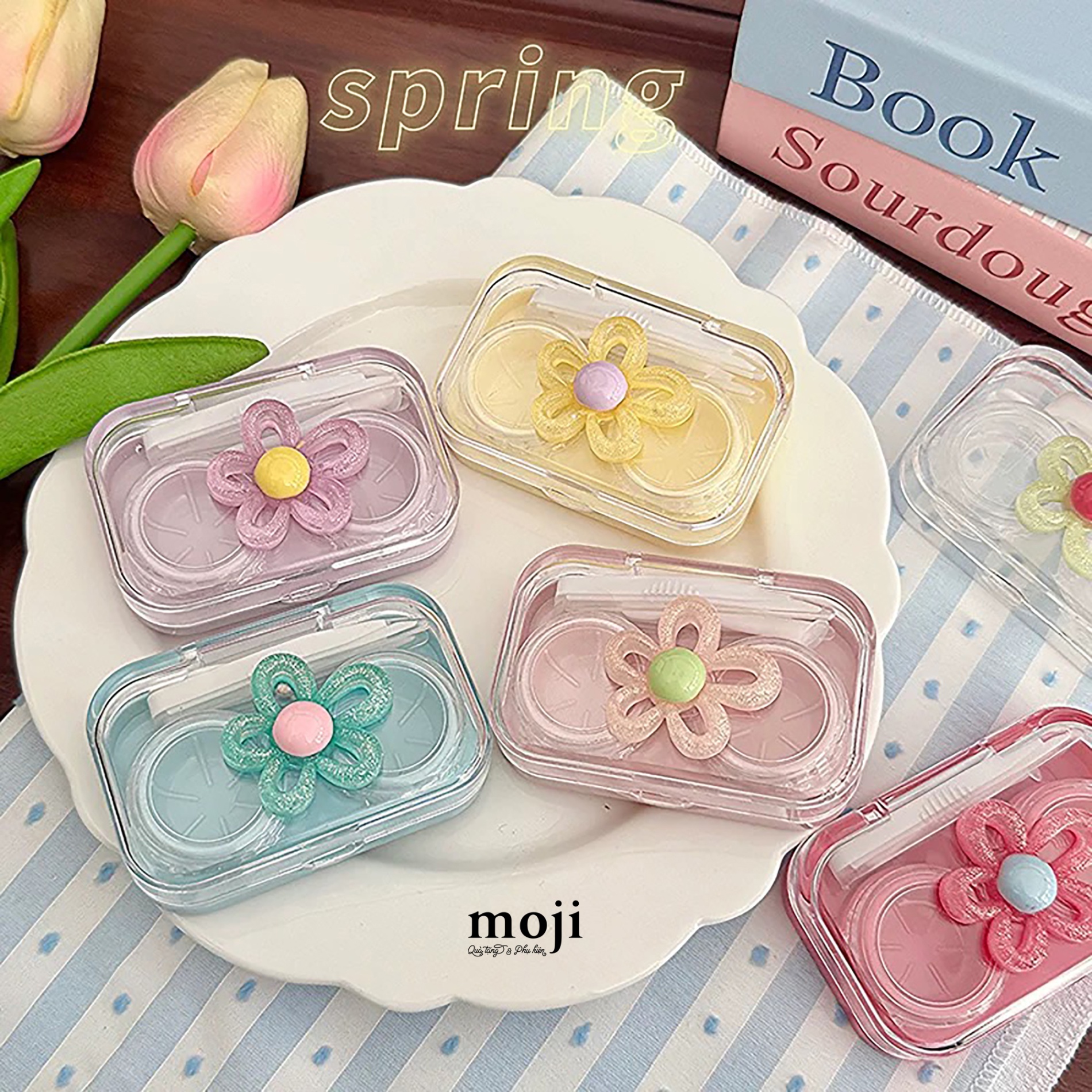 Hộp đựng lens Flower hoa viền lấp lánh