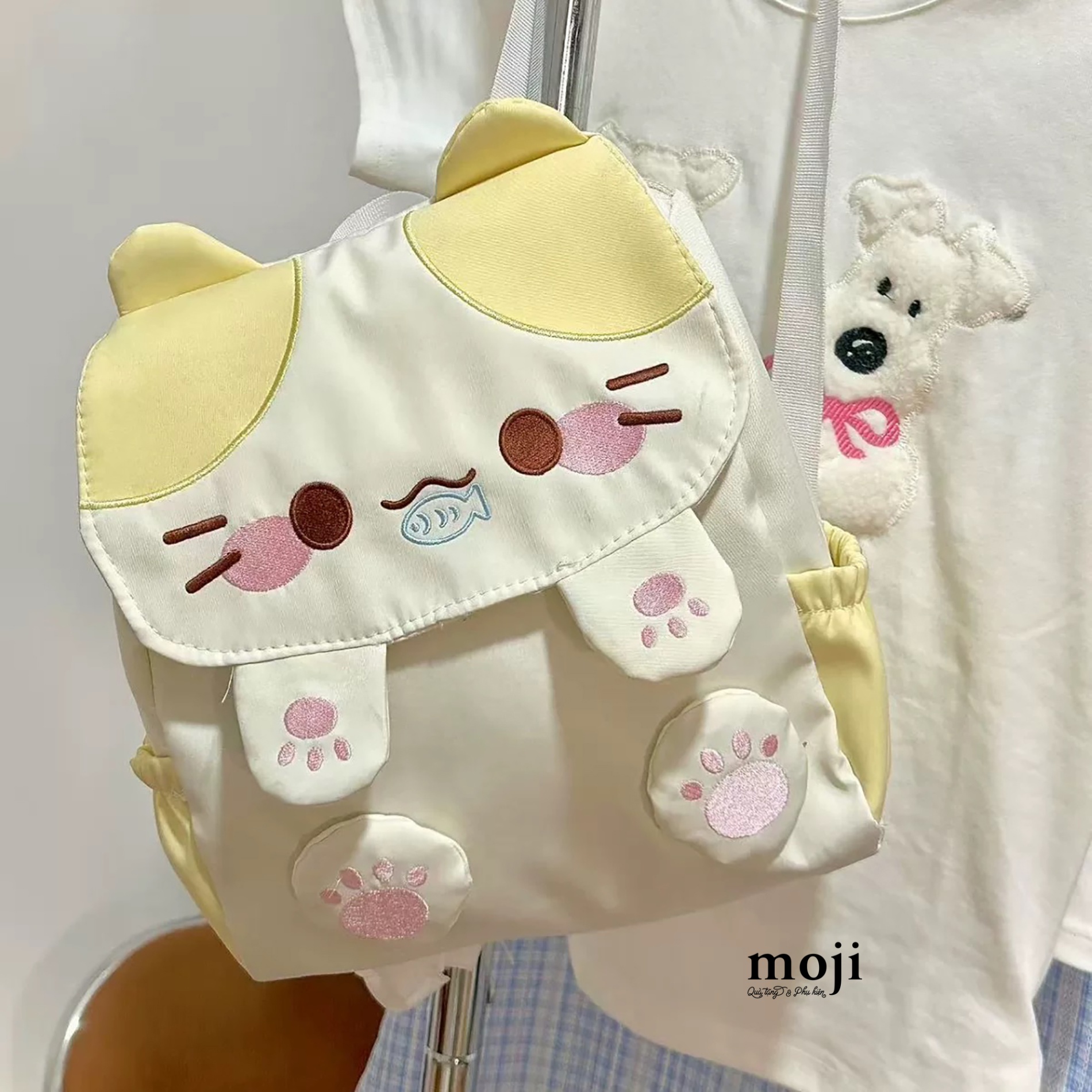Balo vải Cute cat yummy fish chân nổi có tai 10x24x27