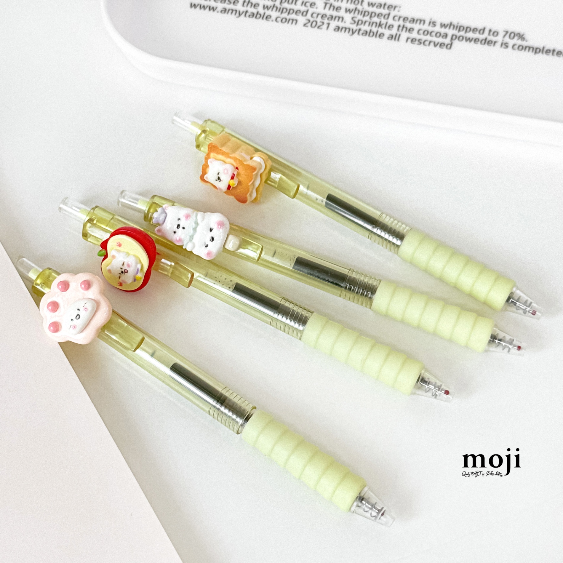 Bút gel bấm mực đen Cute dog face fruit food