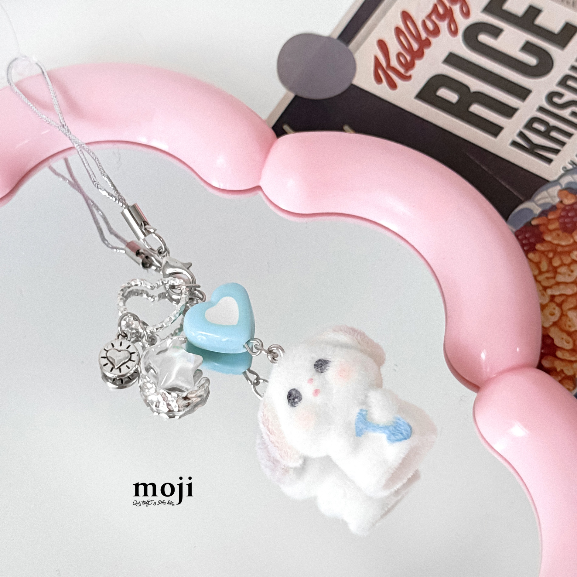 Móc đeo điện thoại Cute dog lông ngắn trái tim trăng sao