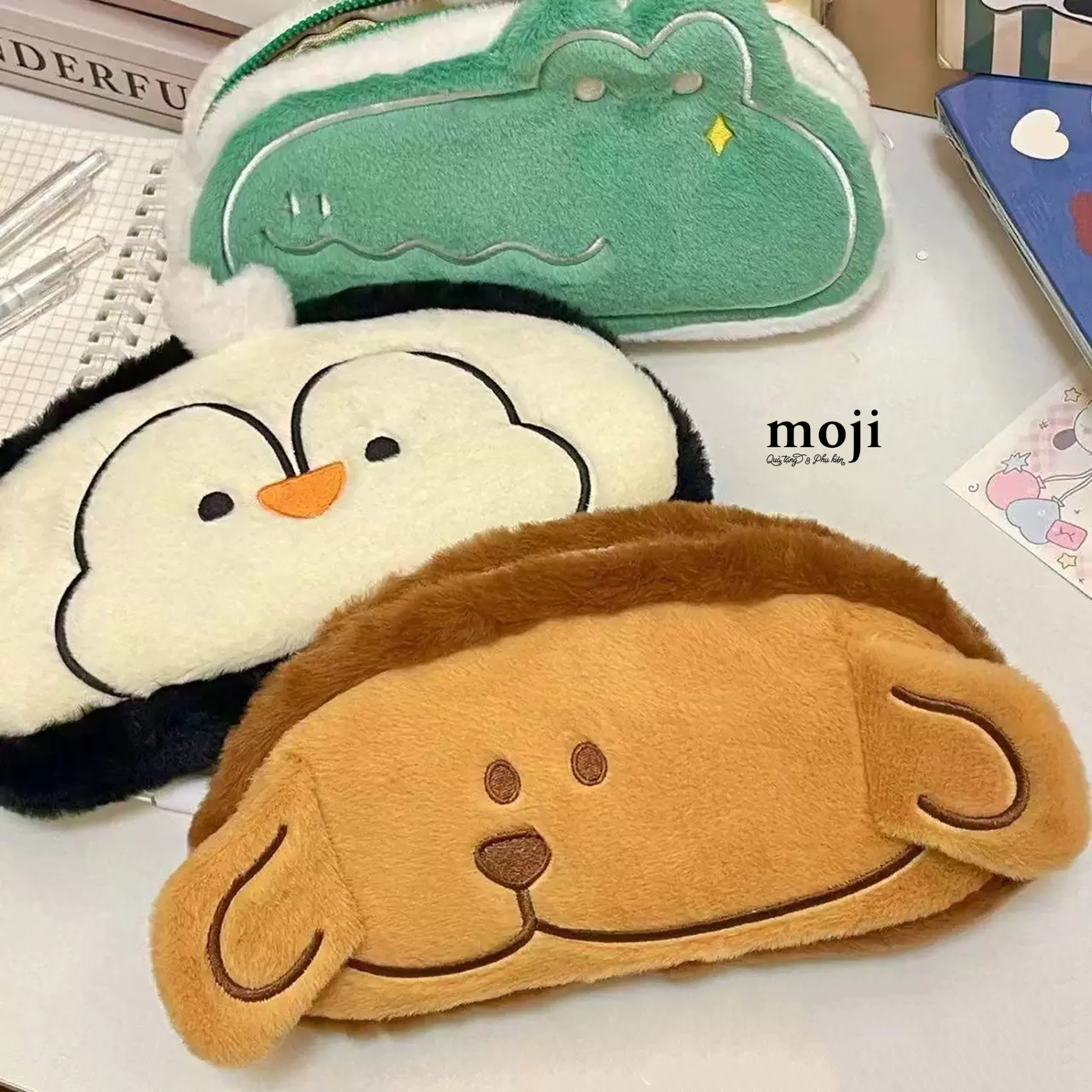 Hộp bút lớn lông xù Cute animal có viền có tai mắt 4x10x20