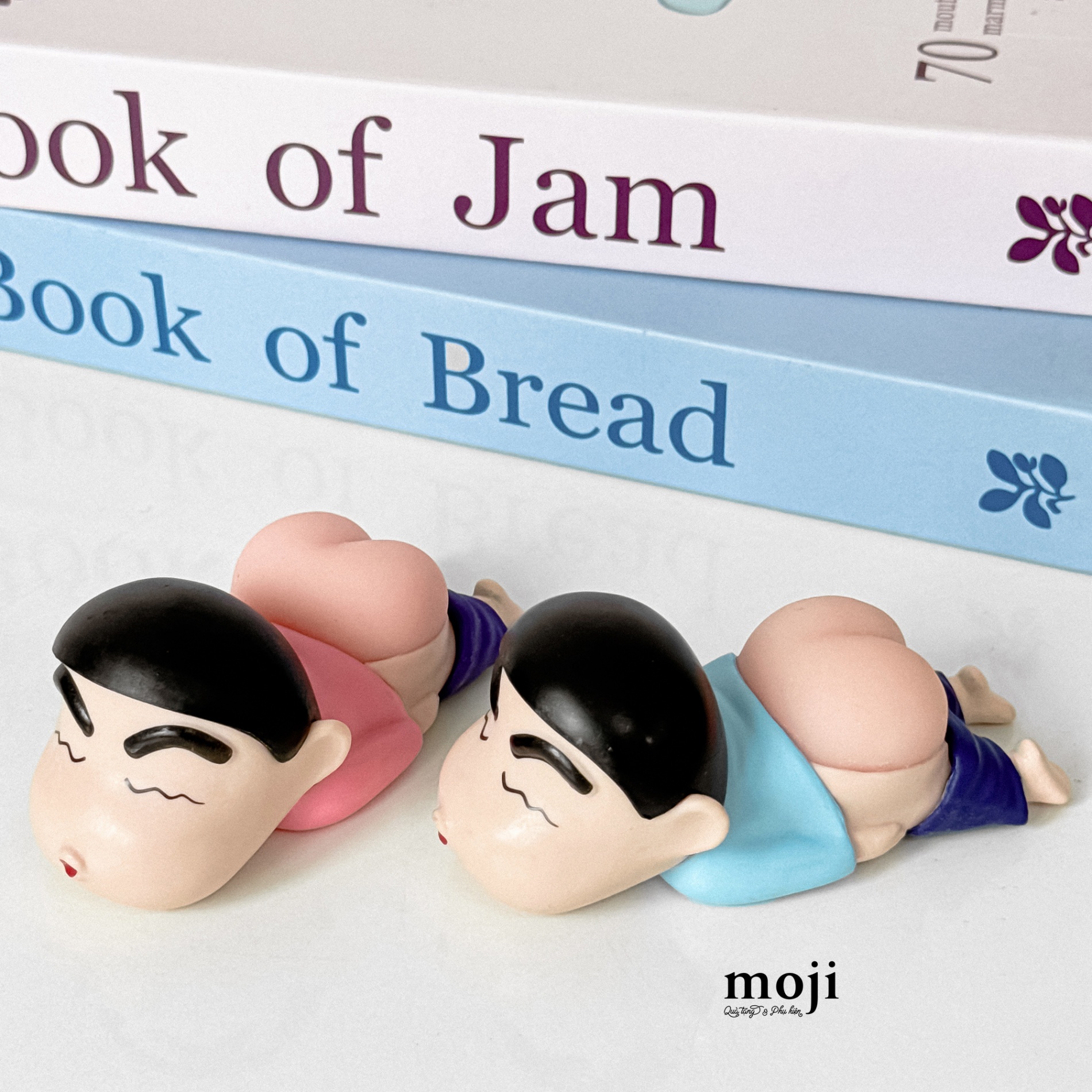 Tượng trưng bày trang trí Shinchan nằm bóp đuýt 9cm