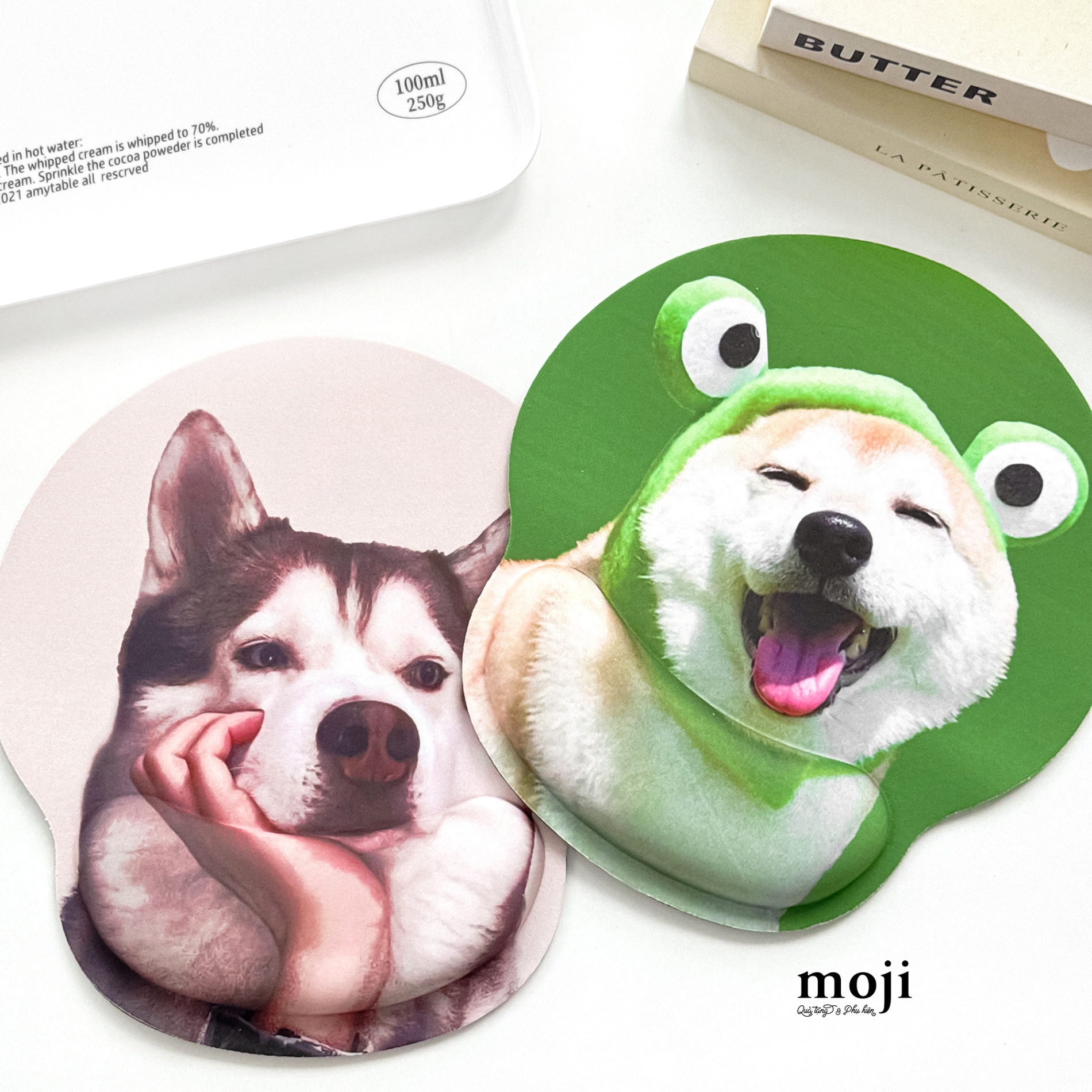 Lót chuột đệm tay Funny dog real life nền màu 23x26