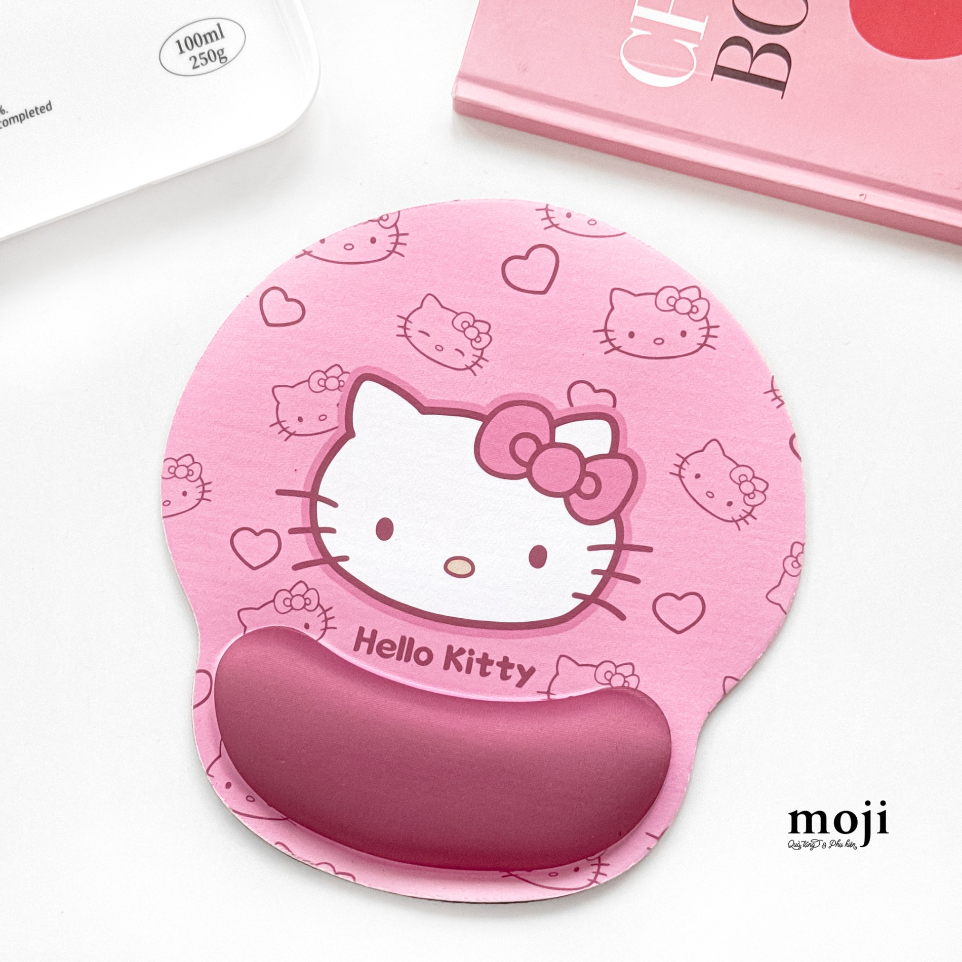 Lót chuột đệm tay Sanrio family Hello Kitty face 23x26