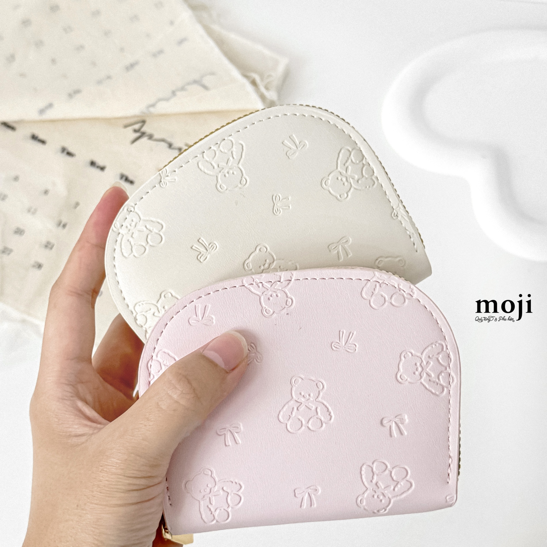 Ví da dáng ngắn Baby bear đeo nơ 1 màu 2x8x11