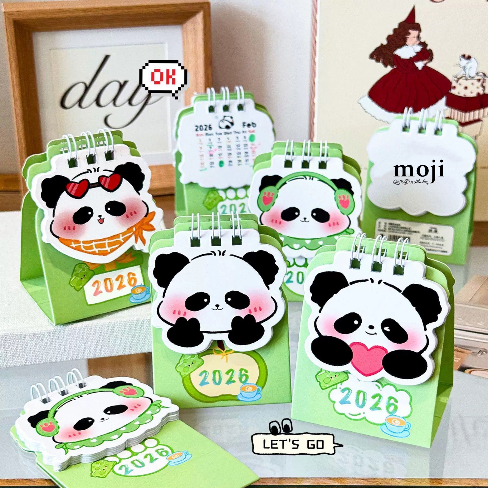 Lịch 2026 mini để bàn Gấu trúc Panda bear má hồng 5x10