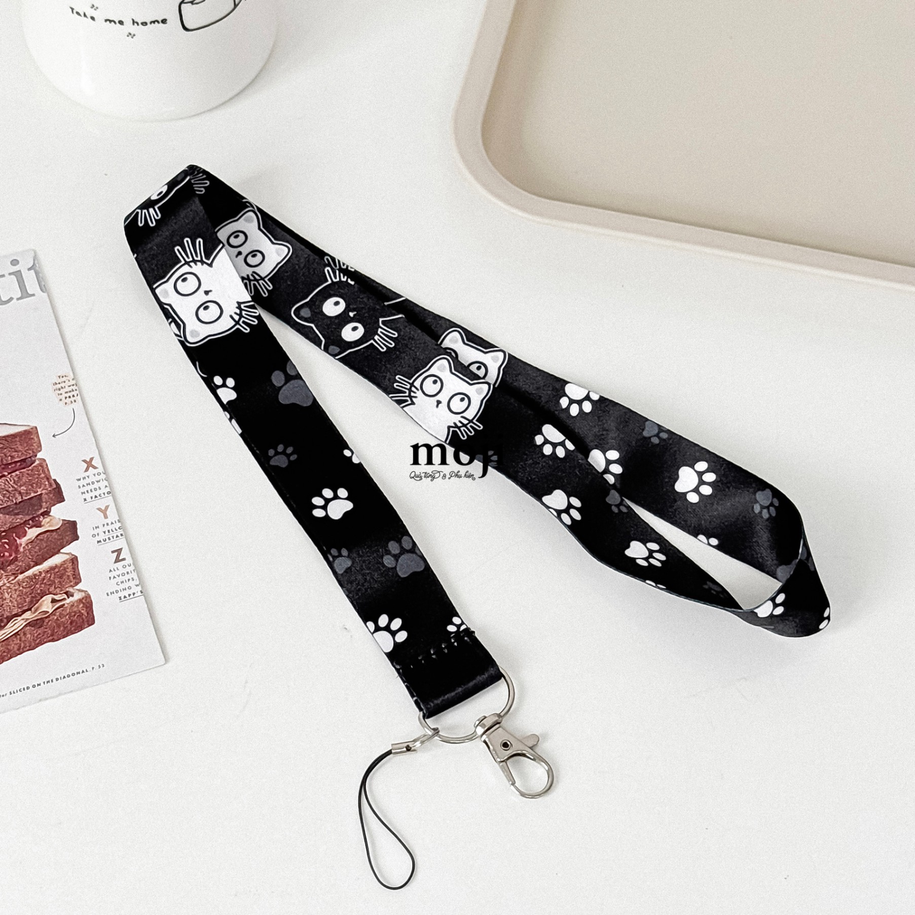 A.715 Dây đeo thẻ BLC ANM-25084142
