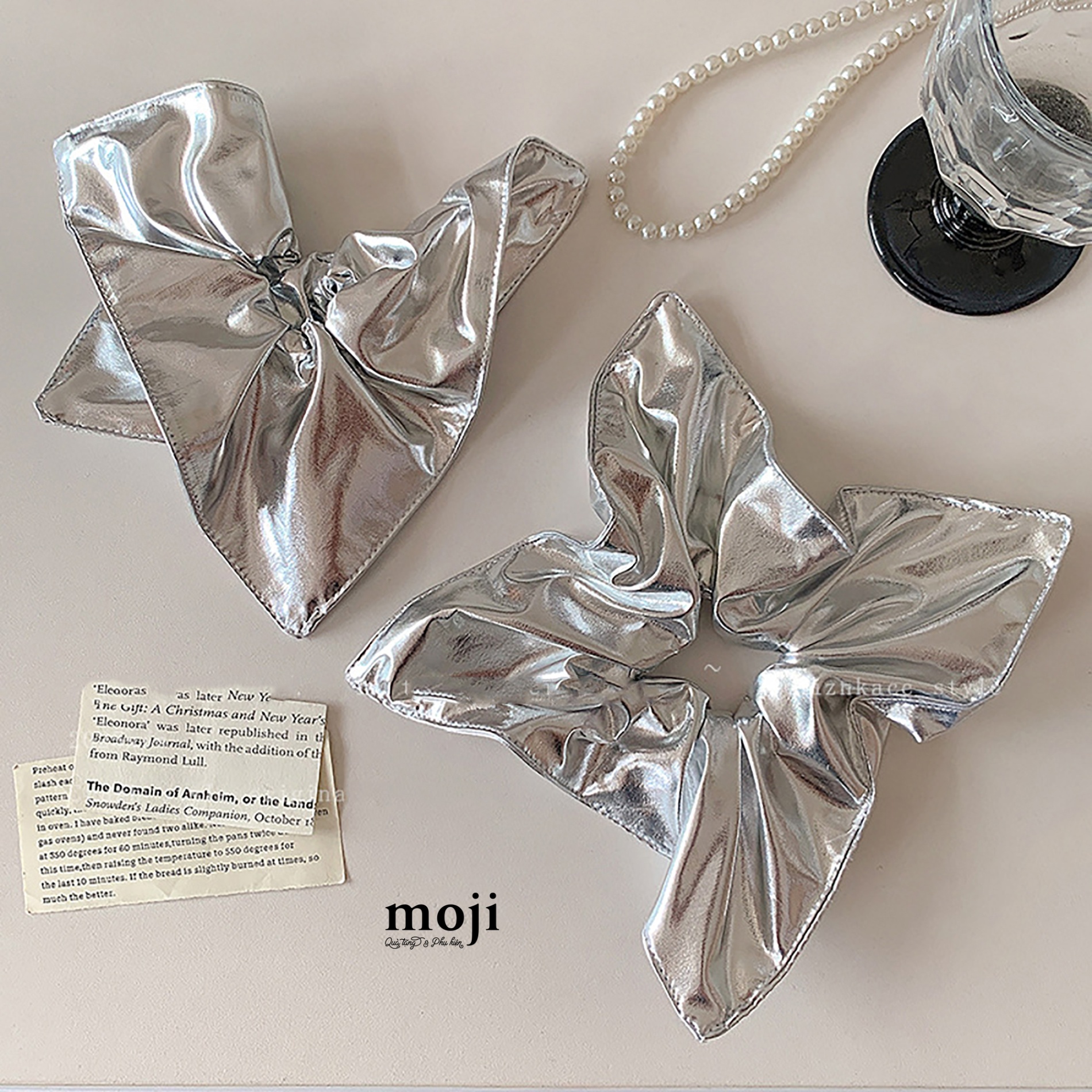 B.061 Dây buộc tóc bằng vải Basic silver vải nhăn