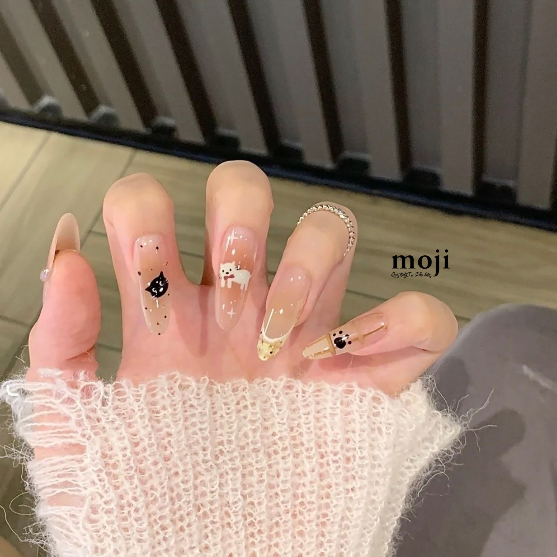 ThumbnailUri