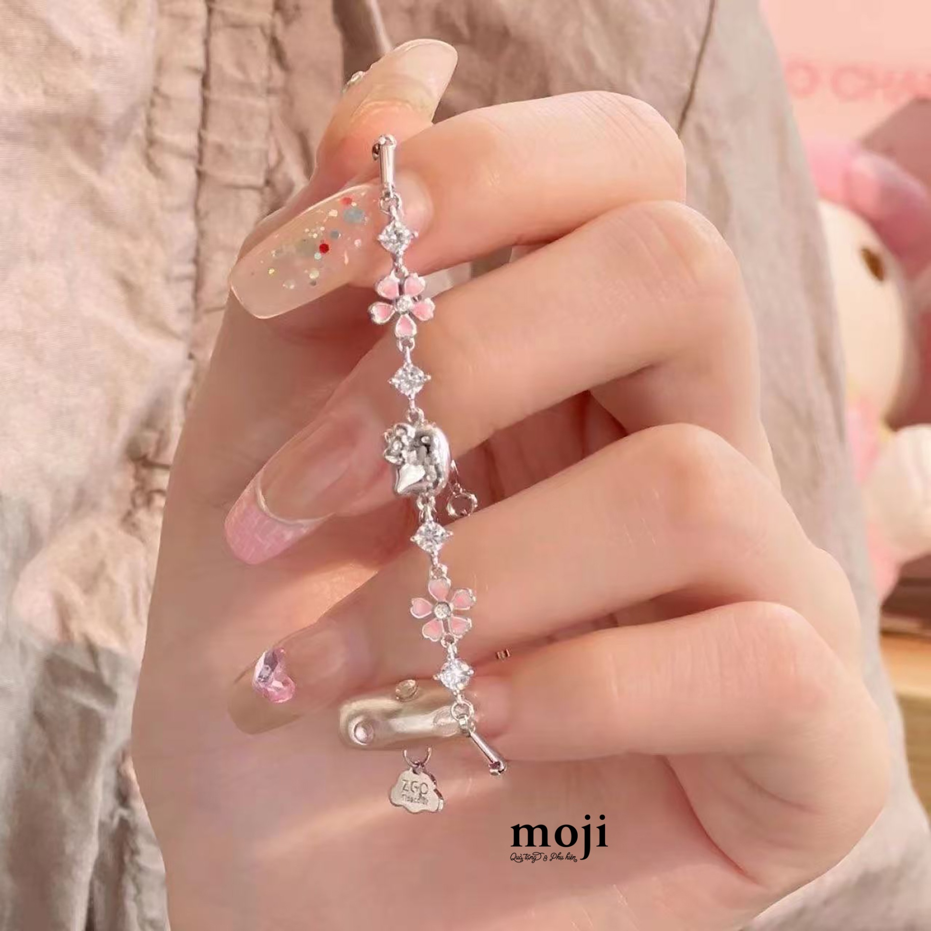 A.840 Vòng tay HLK FLO-25084443