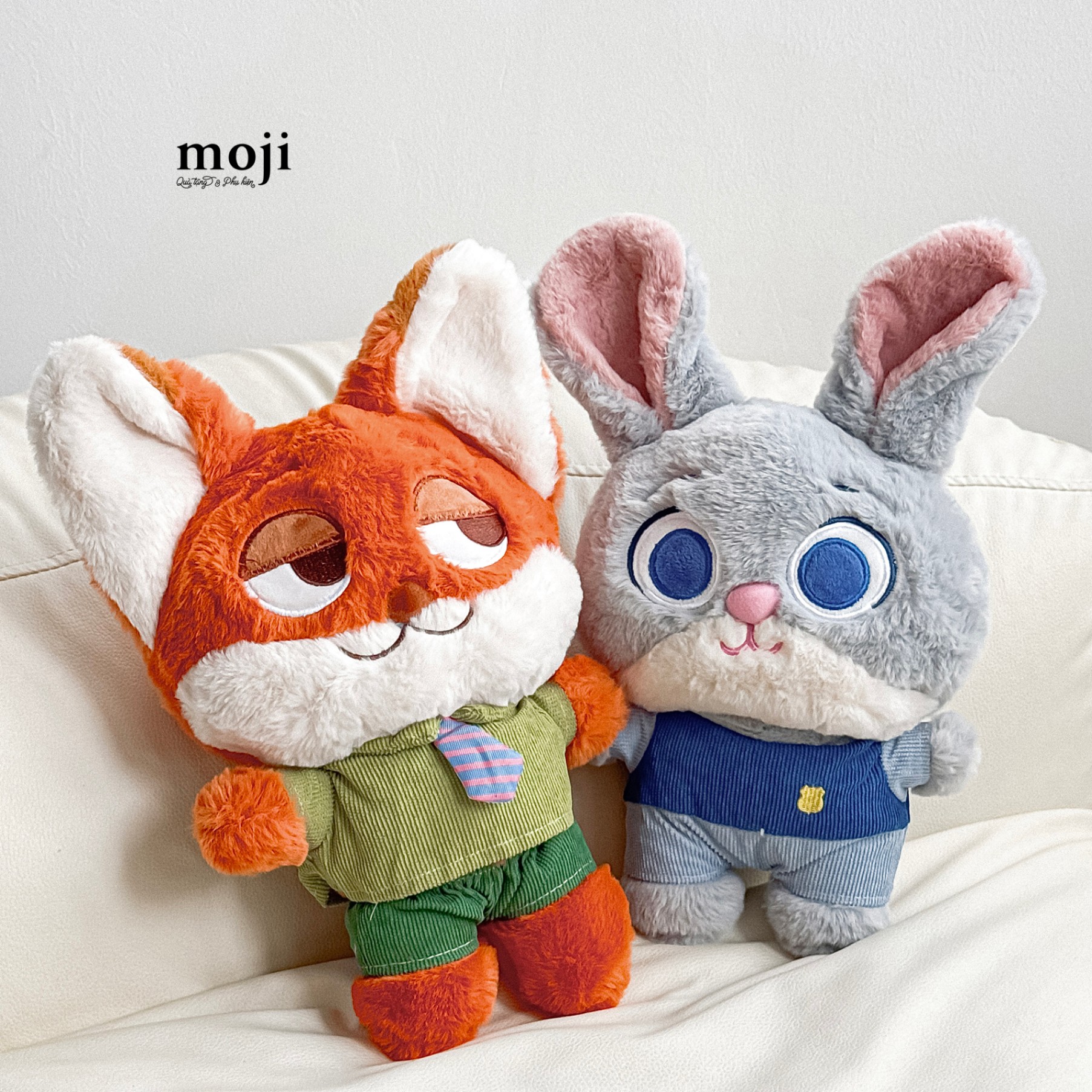 A.750 Gấu bông MS Zootopia Nick Judy đứng liếc mắt 25cm