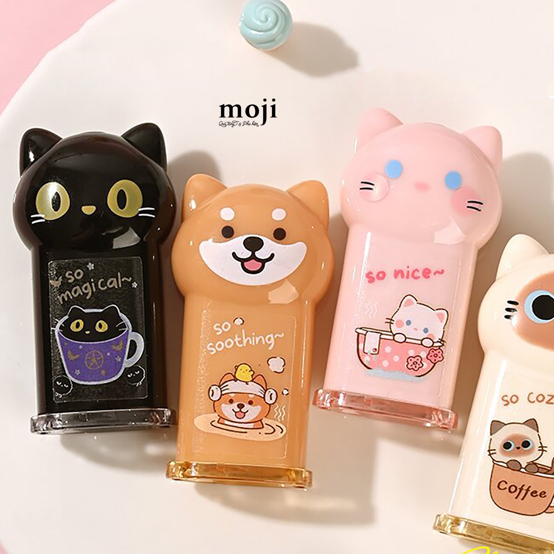 Gọt bút chì Cute cat bath time