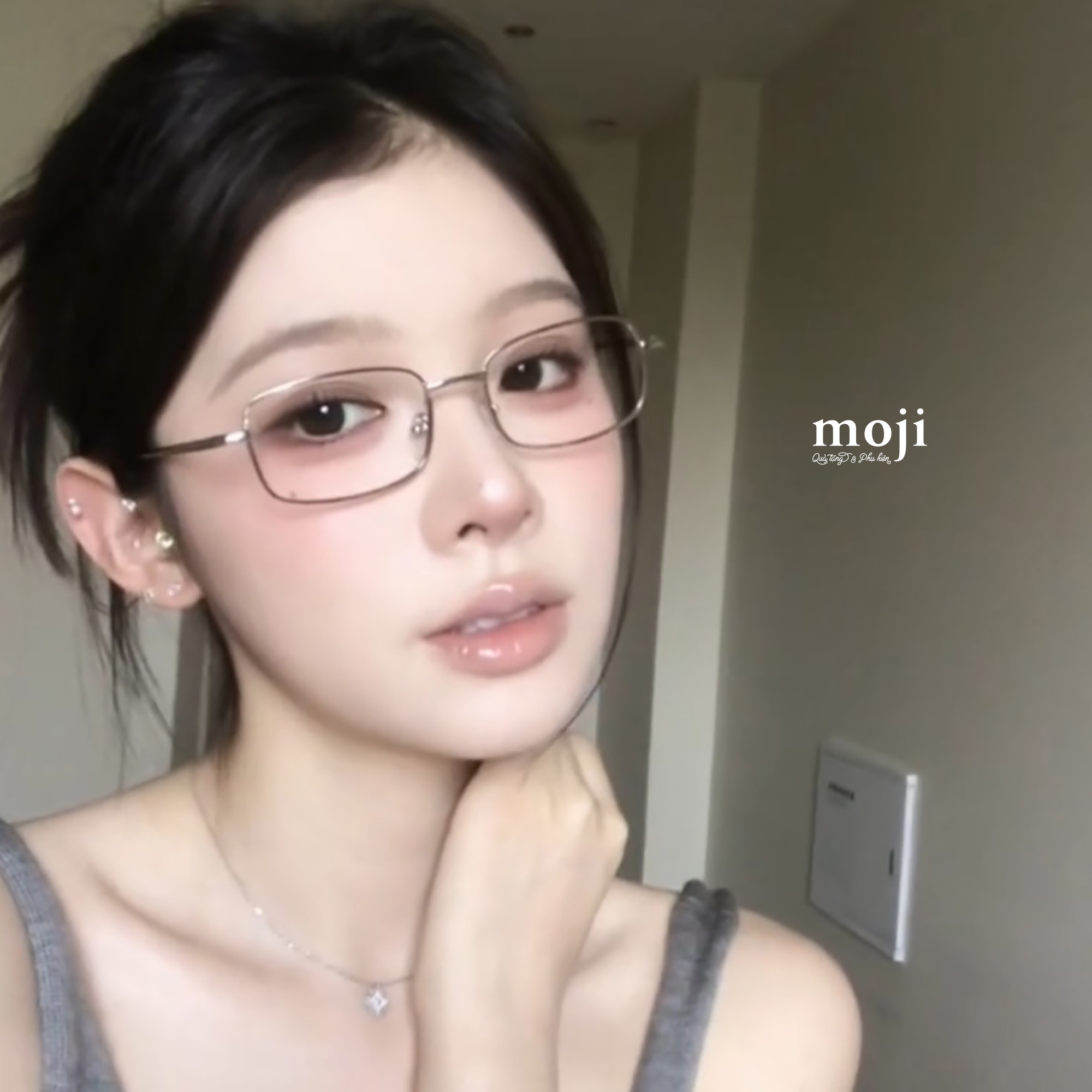 A.808 Kính K-25092455