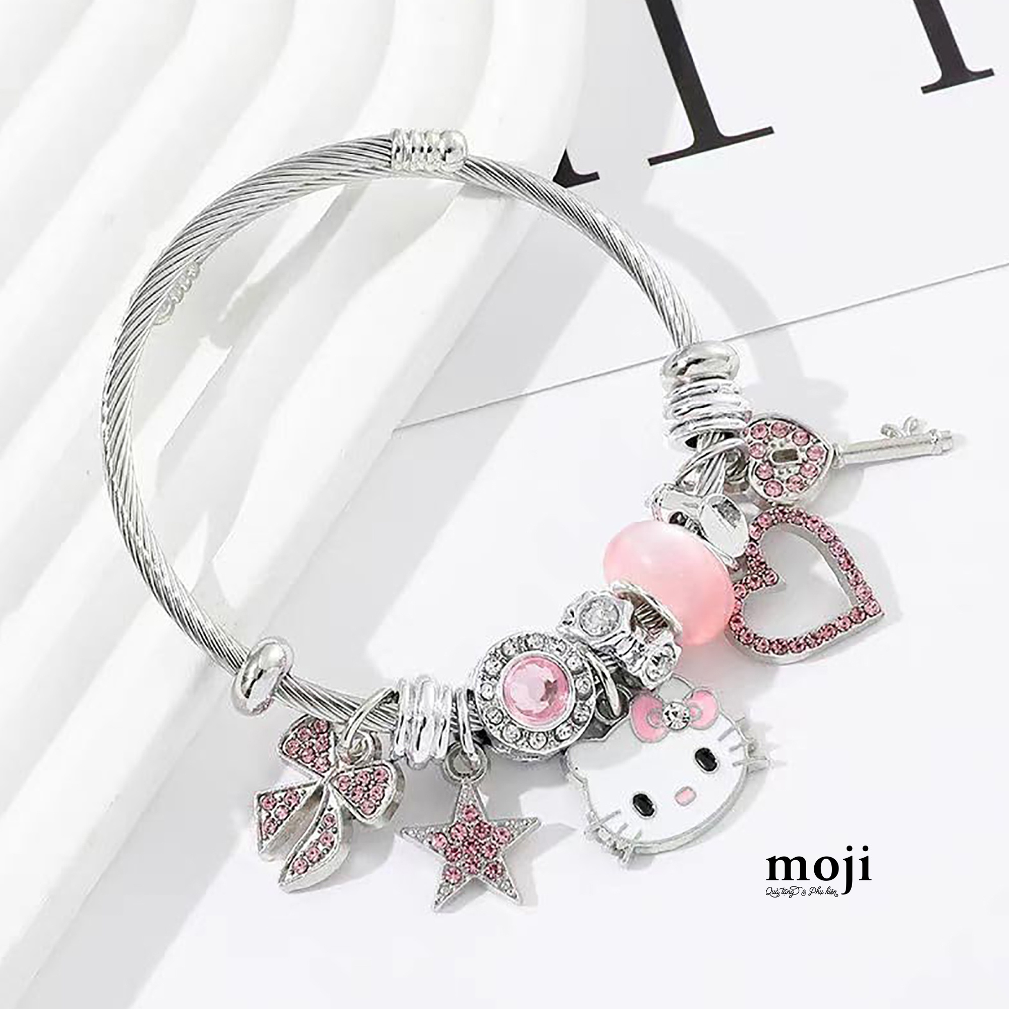 A.841 Vòng tay HLK LOV BWN-25104024