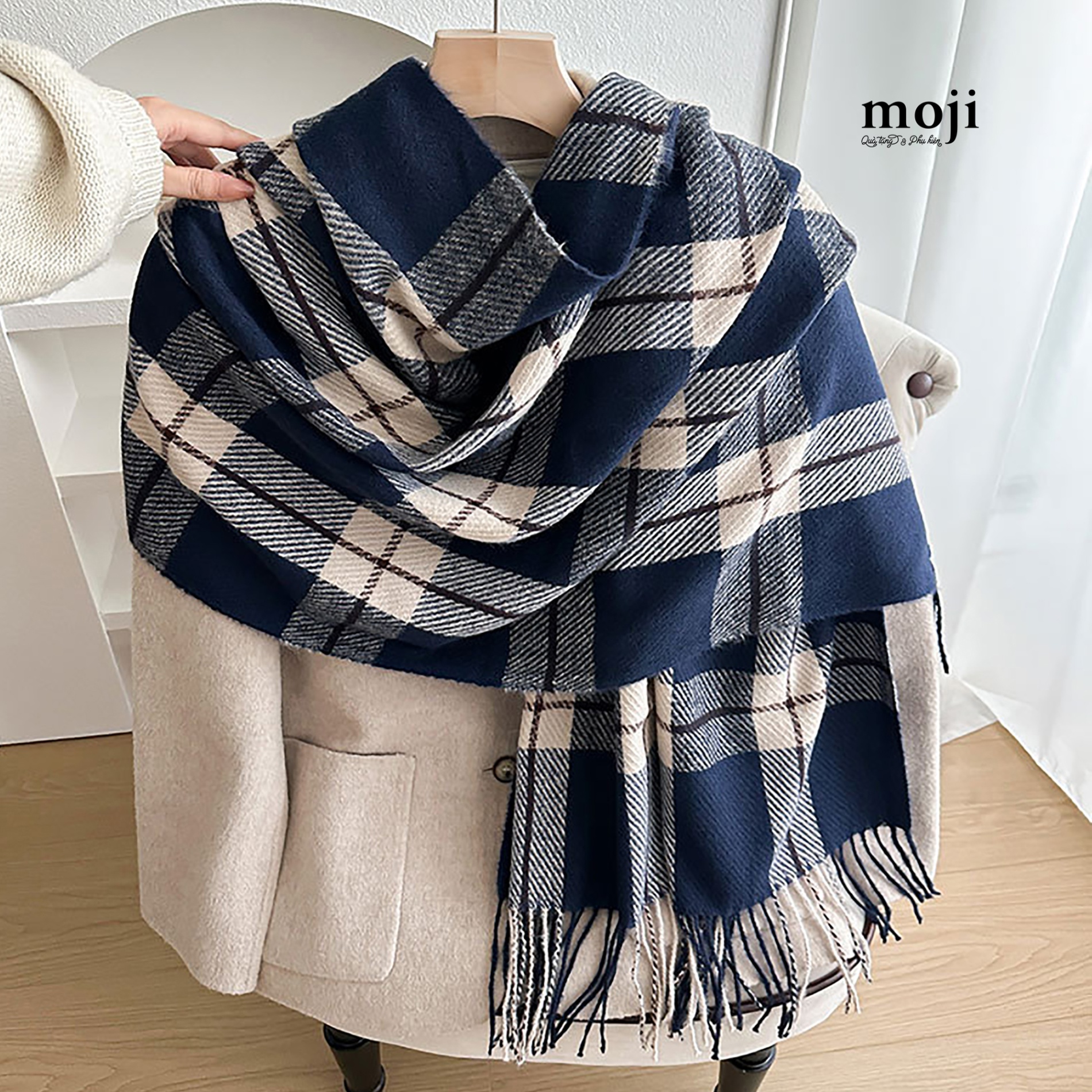 Khăn len cashmere Plaid Pattern kẻ ô vuông vân sọc chéo phối màu tua rua 66x180