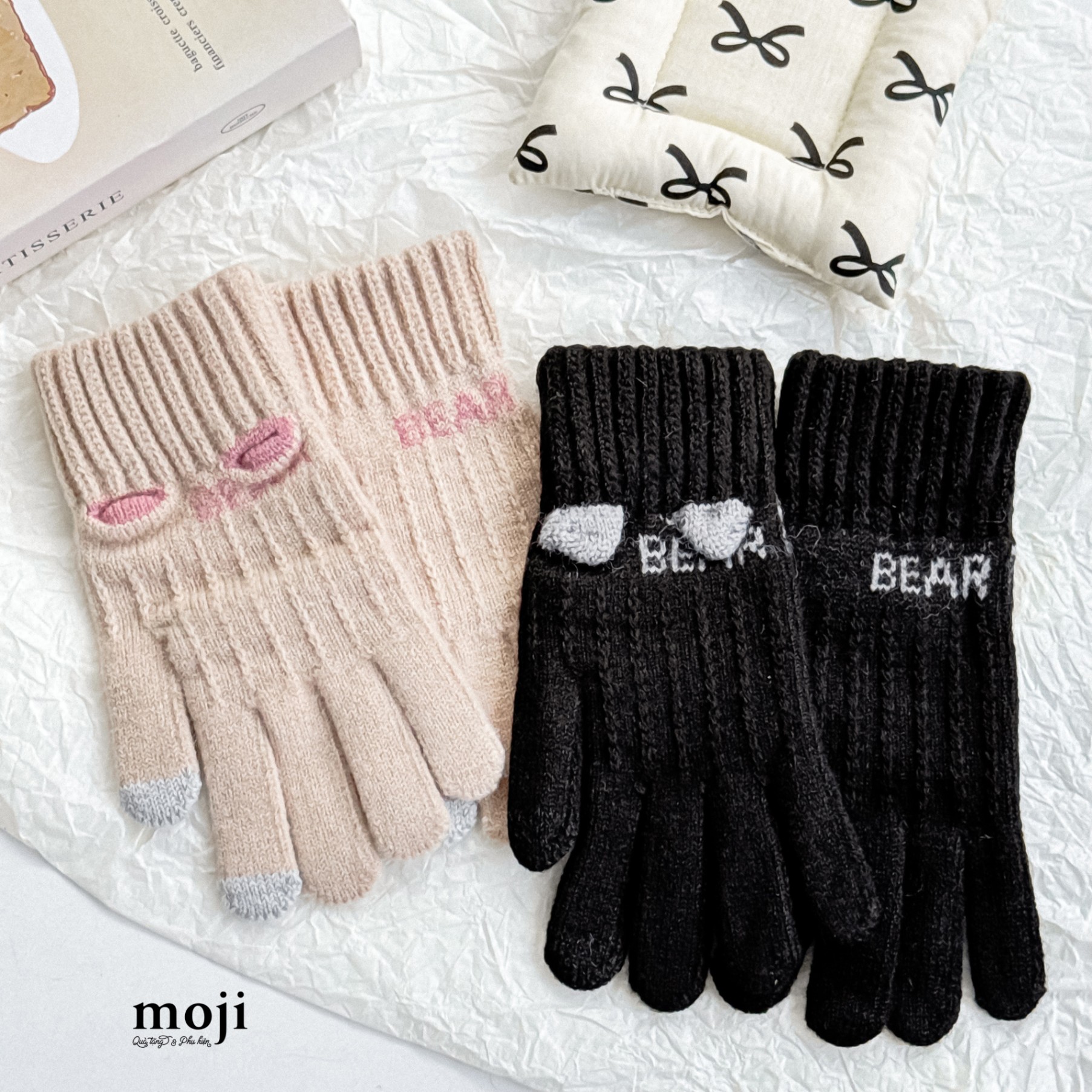 B.093 Găng tay cảm ứng Tai gấu bear vân sọc nhỏ