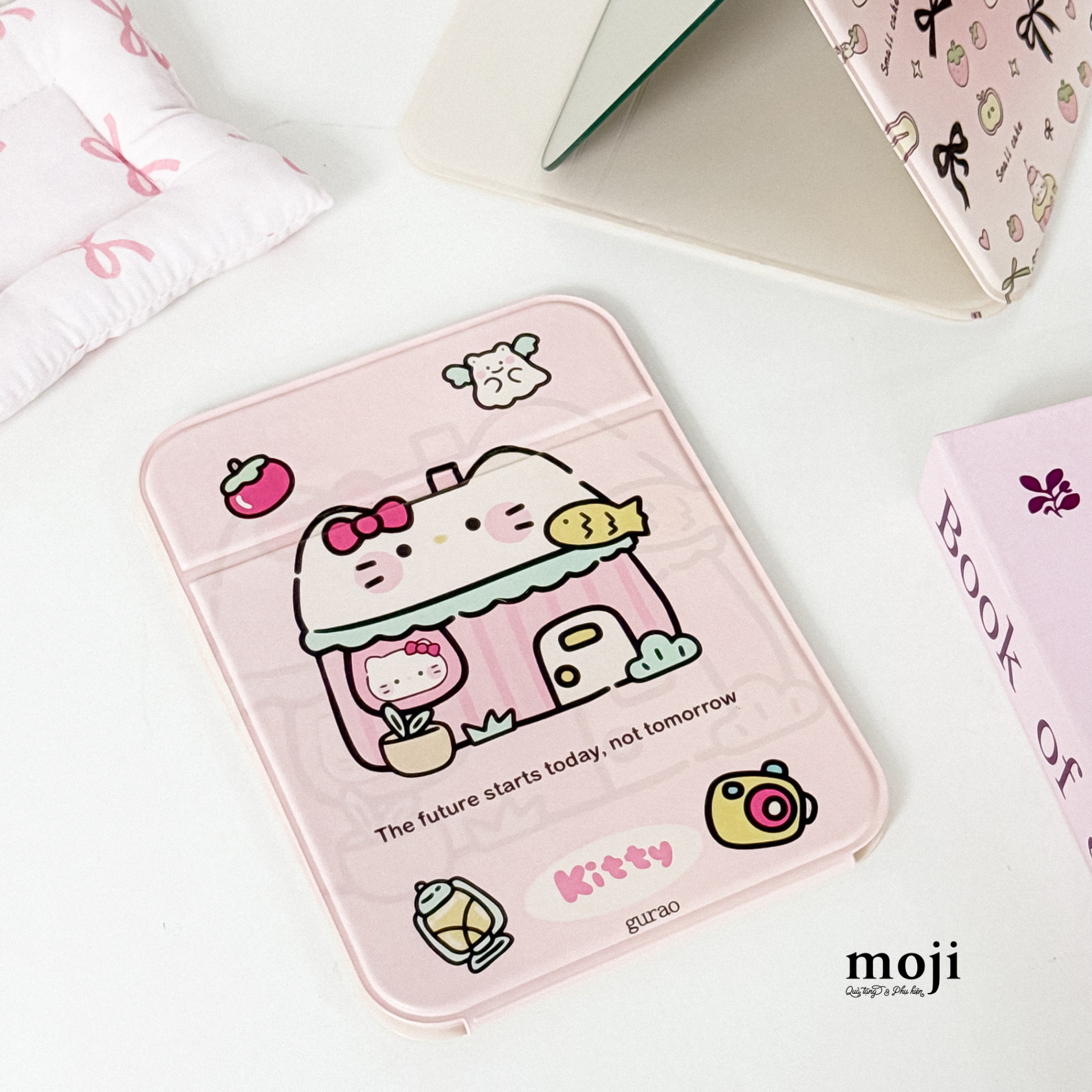 Gương gập để bàn Sanrio Hello Kitty cosplay house 15x20