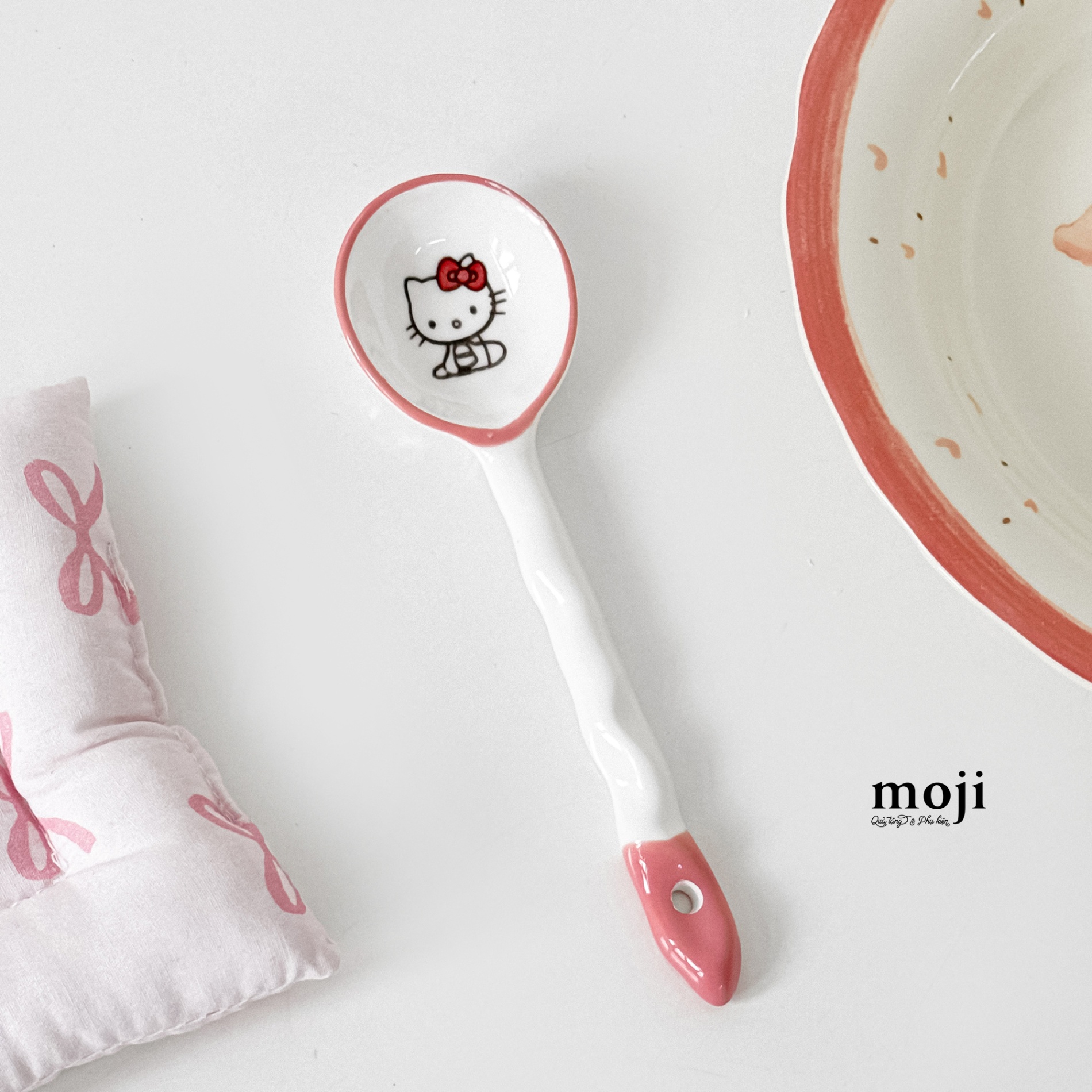 A.250 Thìa HLK wavy