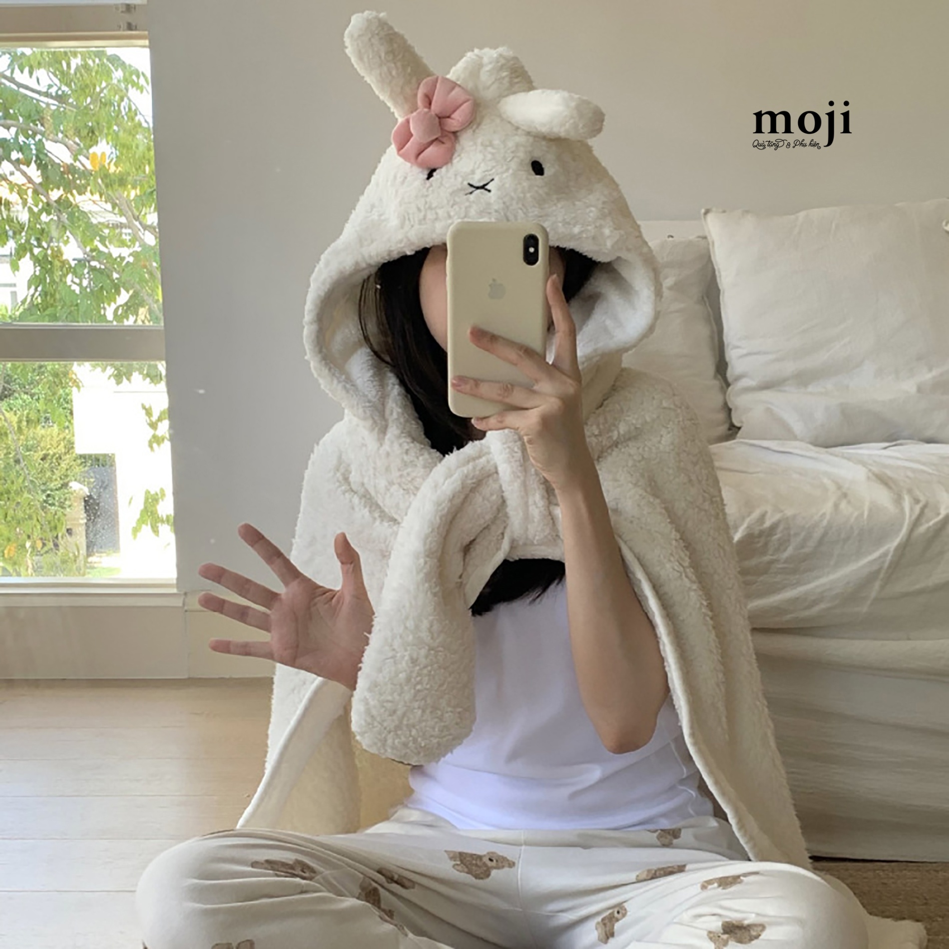 ThumbnailUri