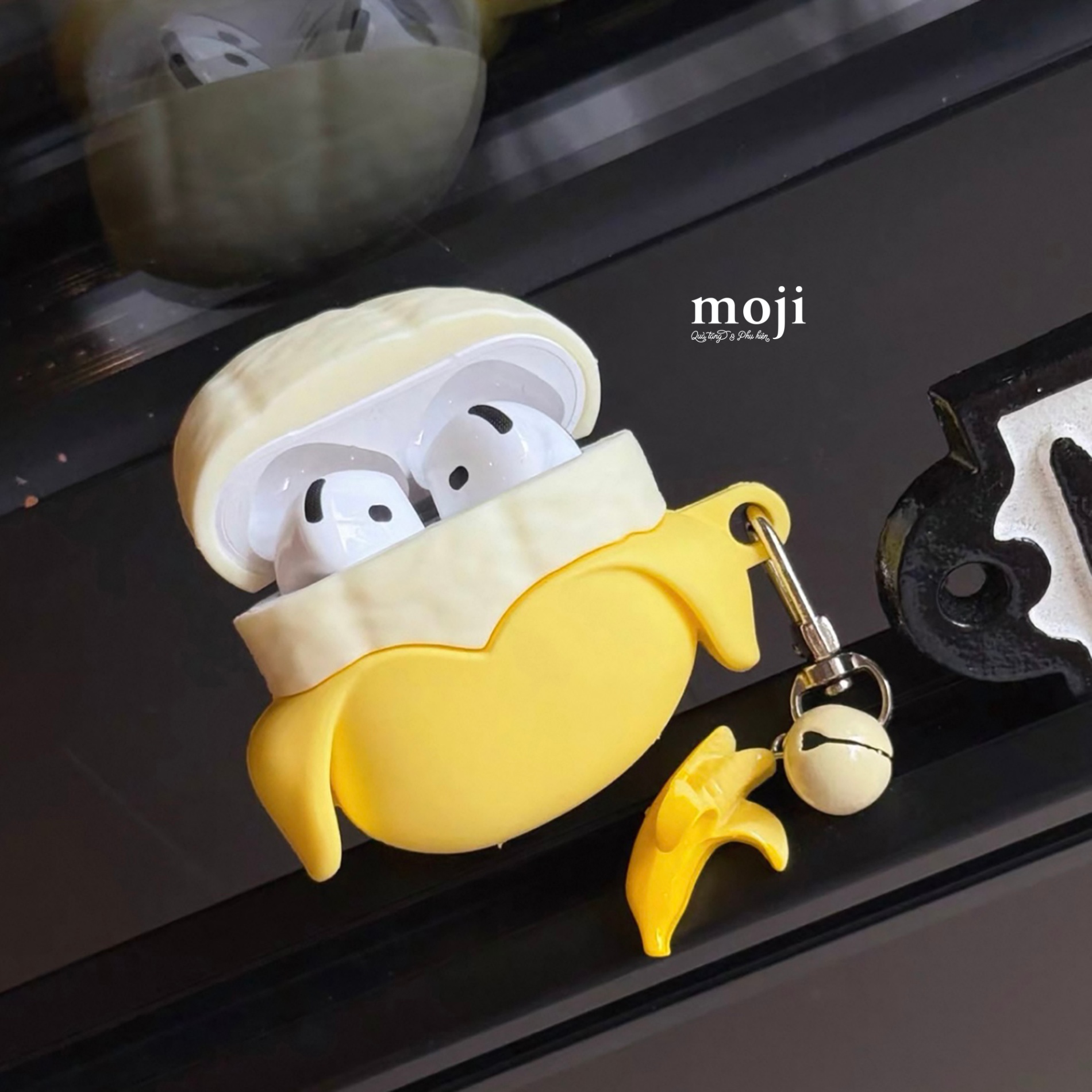 A.008 Ốp airpods VET-25102433