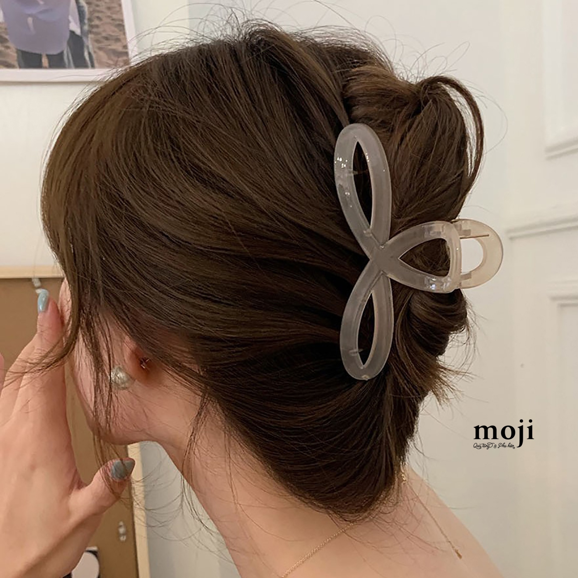 B.072 Kẹp càng cua BWN-25118186